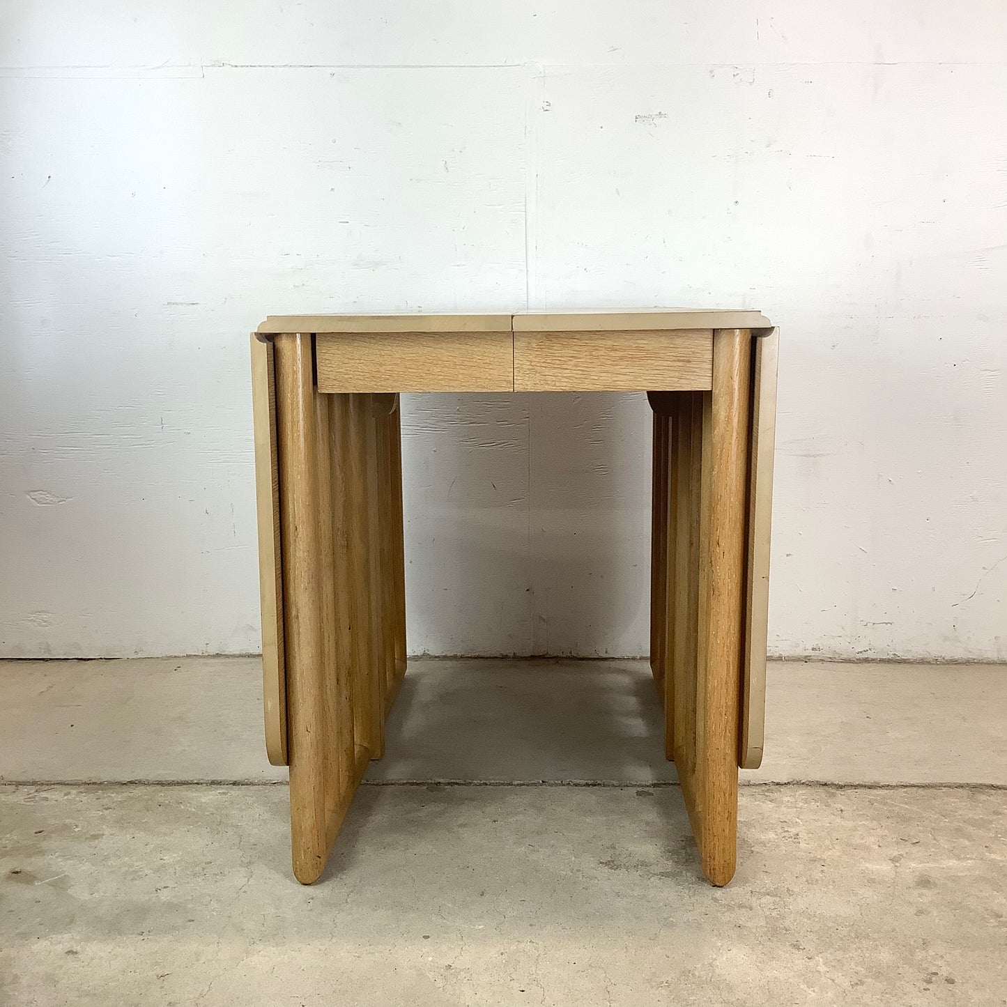 Mid-Century Gateleg Dining Table With Drop Leaves