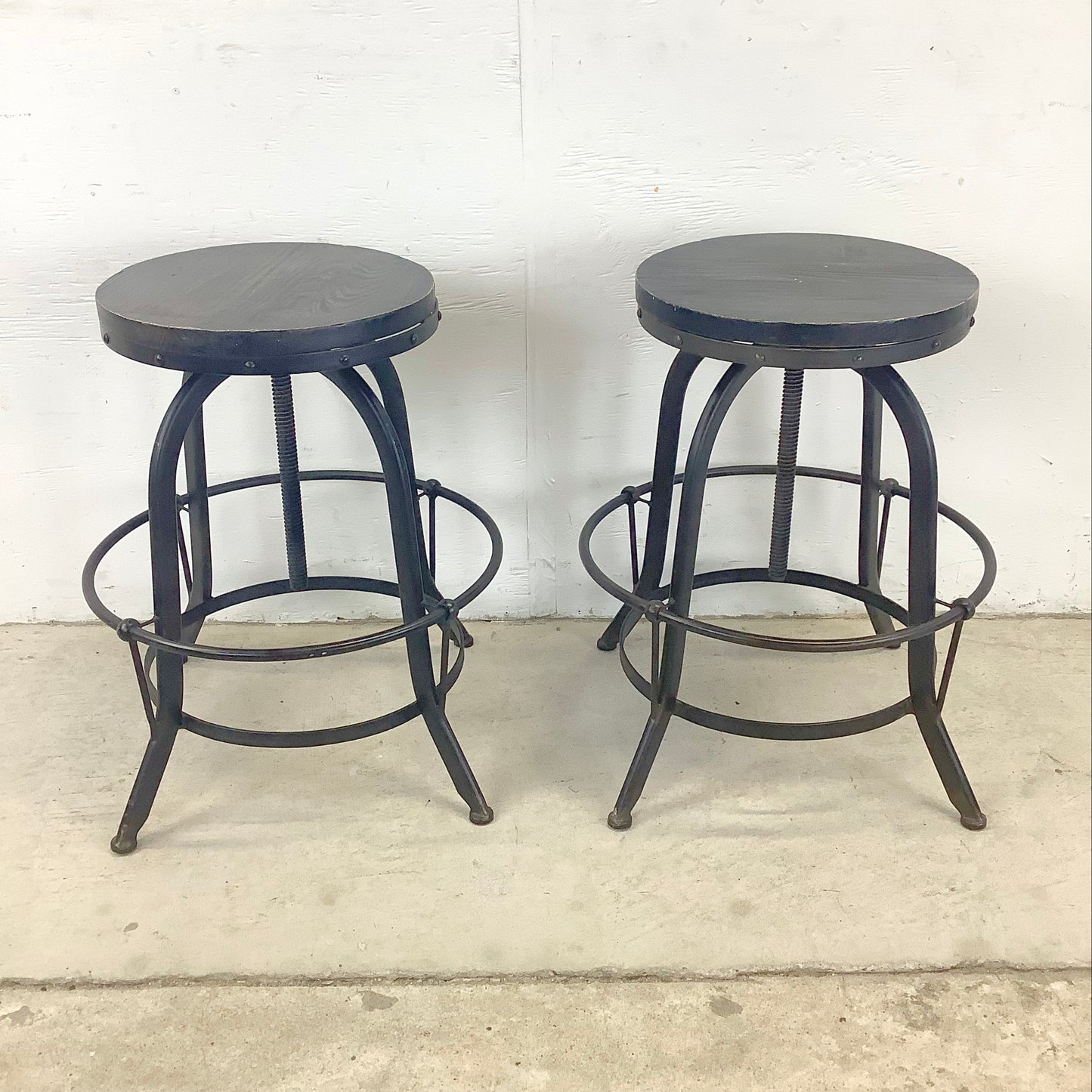 Modern Swivel Counter Stools- set of SIX