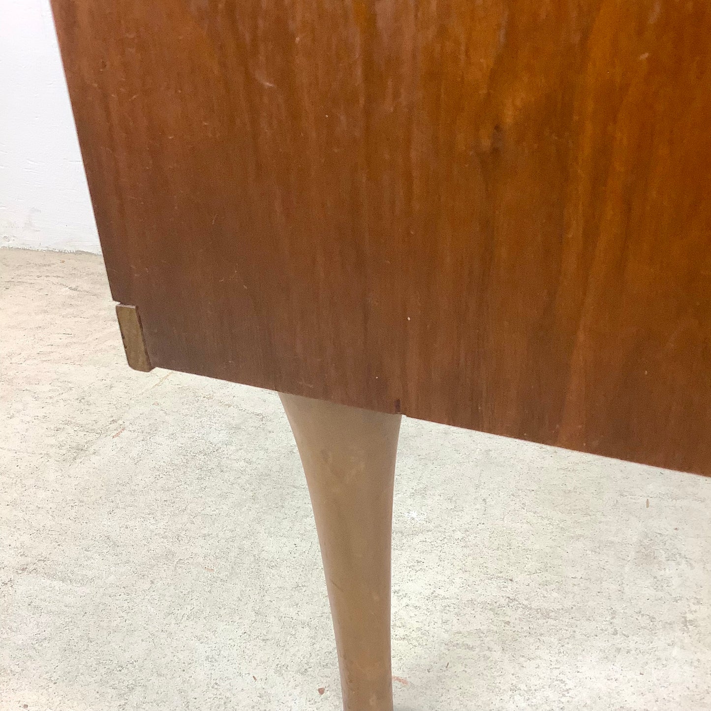 Mid-Century Single Drawer Nightstand