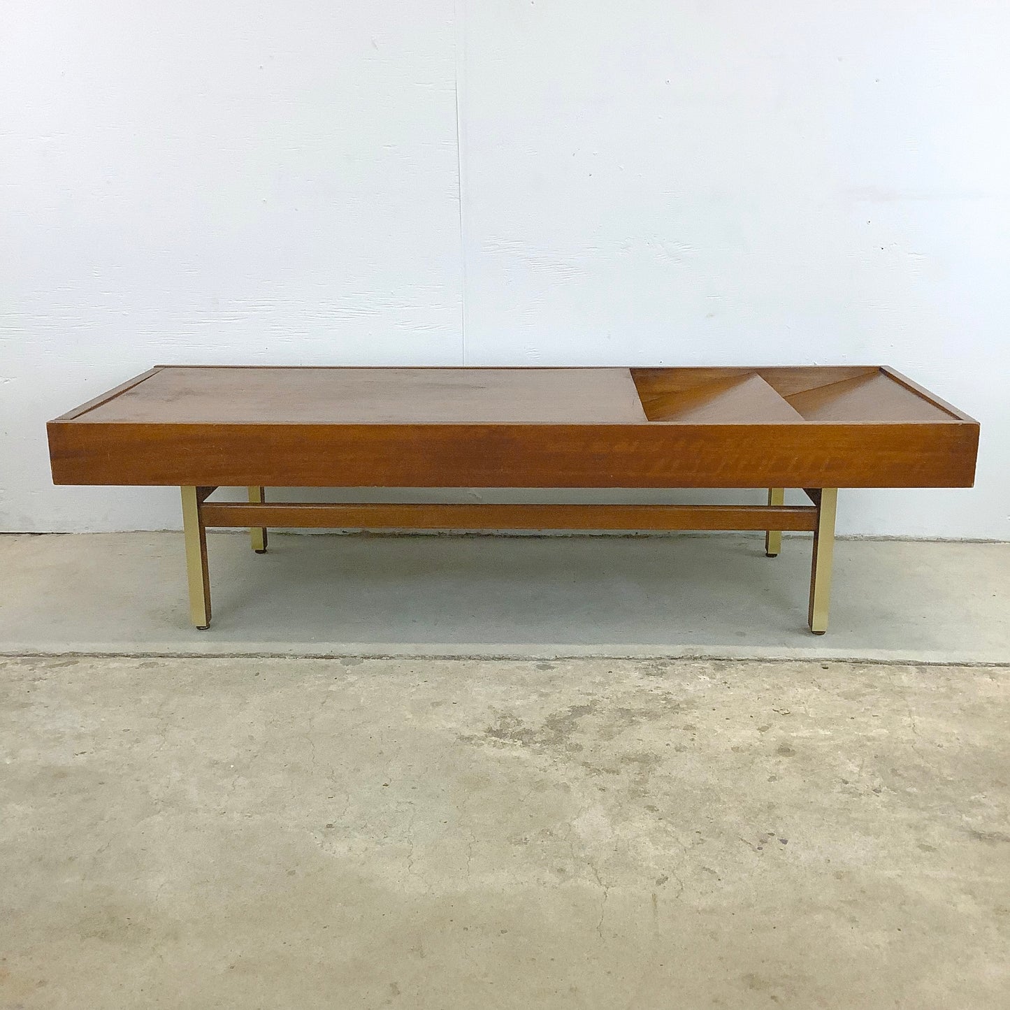 Mid-Century Coffee Table With Drawer- American of Martinsville by Merton Gershun