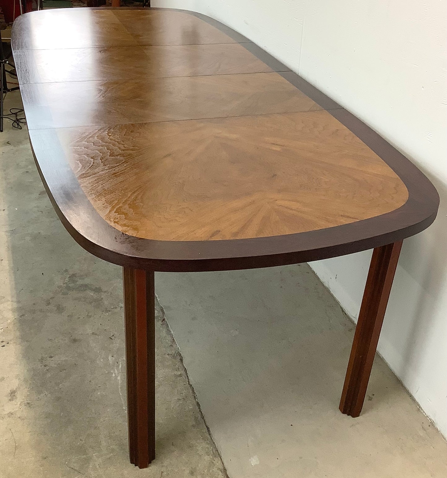 Vintage “tower suite” Oval Dining Table With Two Leaves by Lane