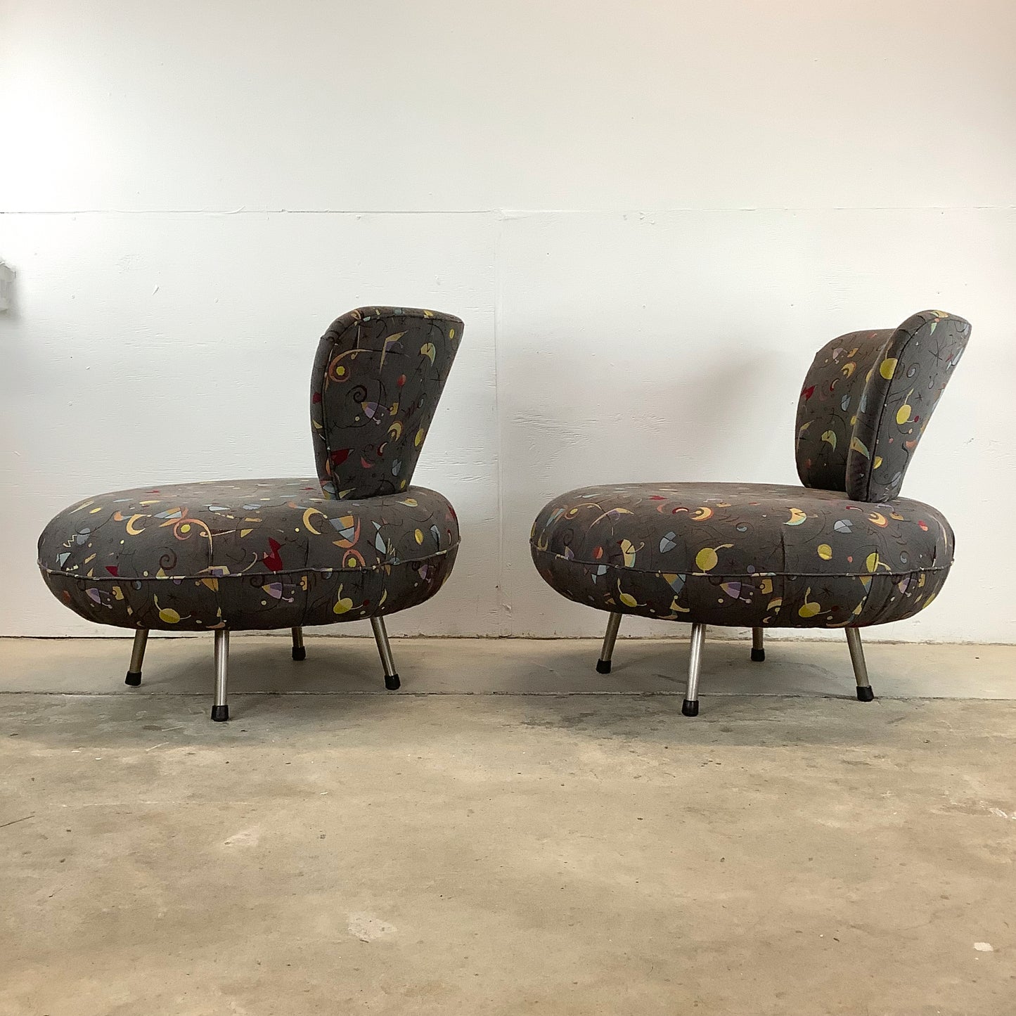 Pair Modern Swivel Disc Chairs With Ottoman