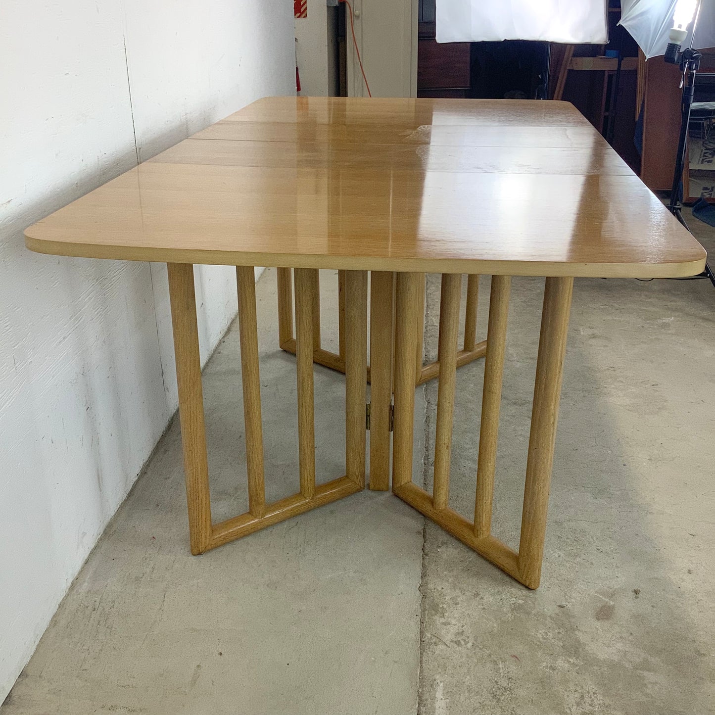 Mid-Century Gateleg Dining Table With Drop Leaves