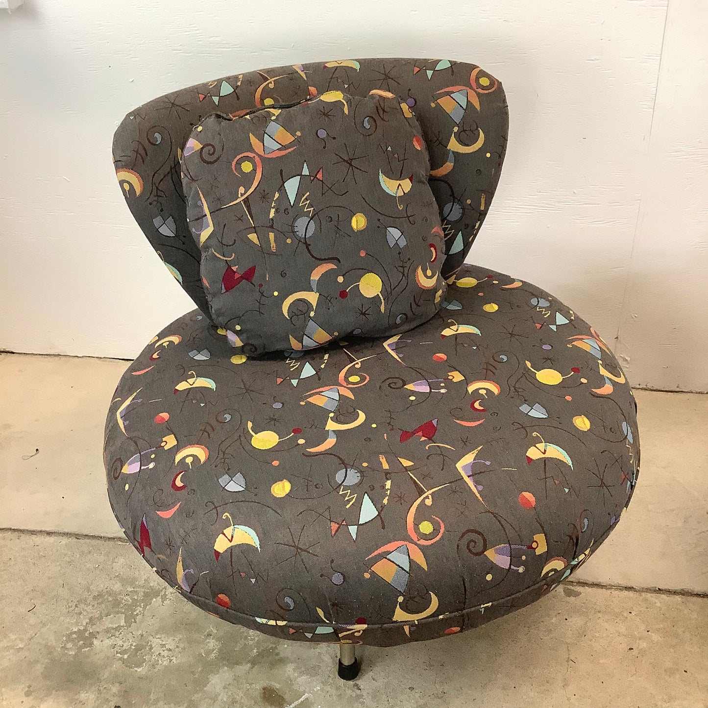 Pair Modern Swivel Disc Chairs With Ottoman
