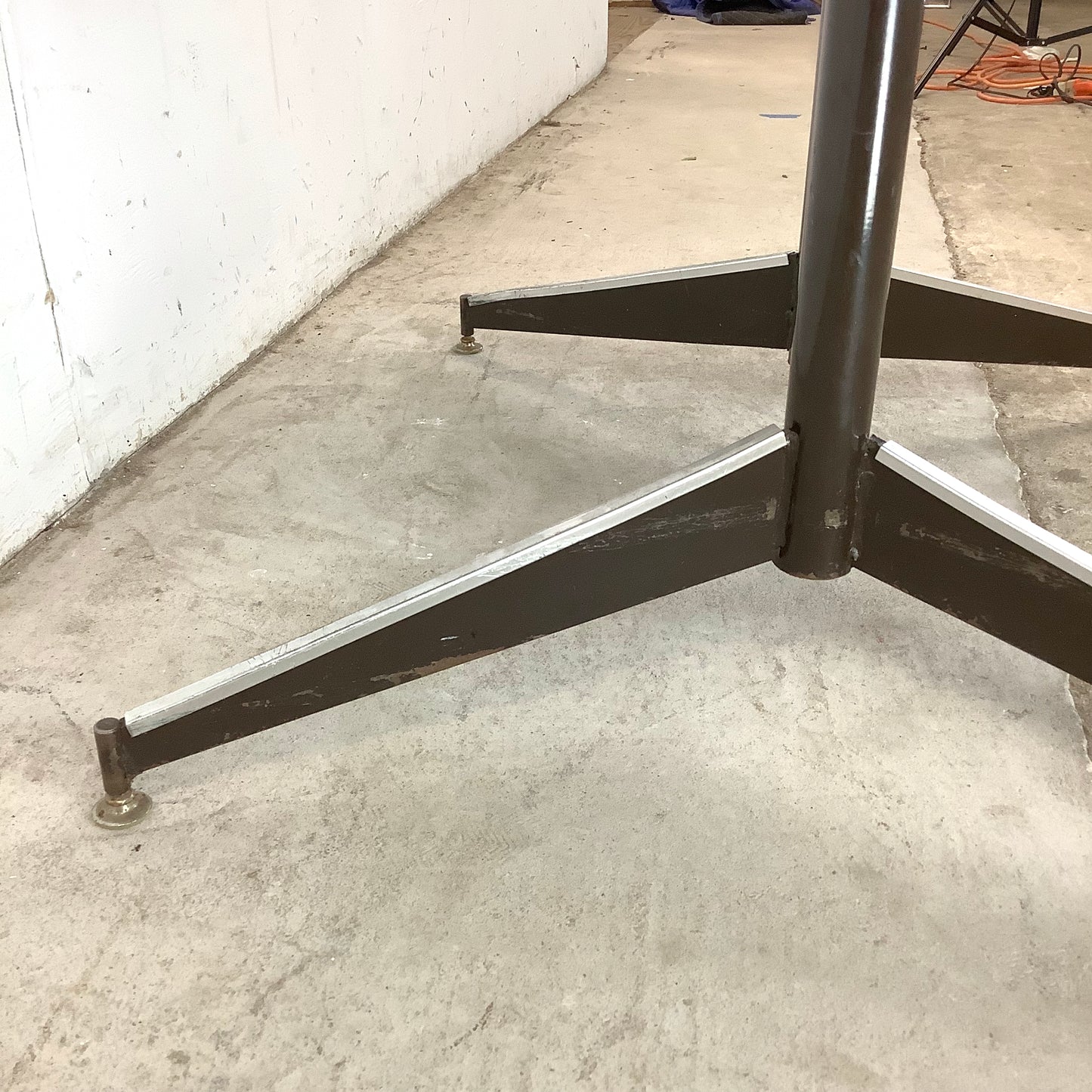 Vintage Round Kitchen Table