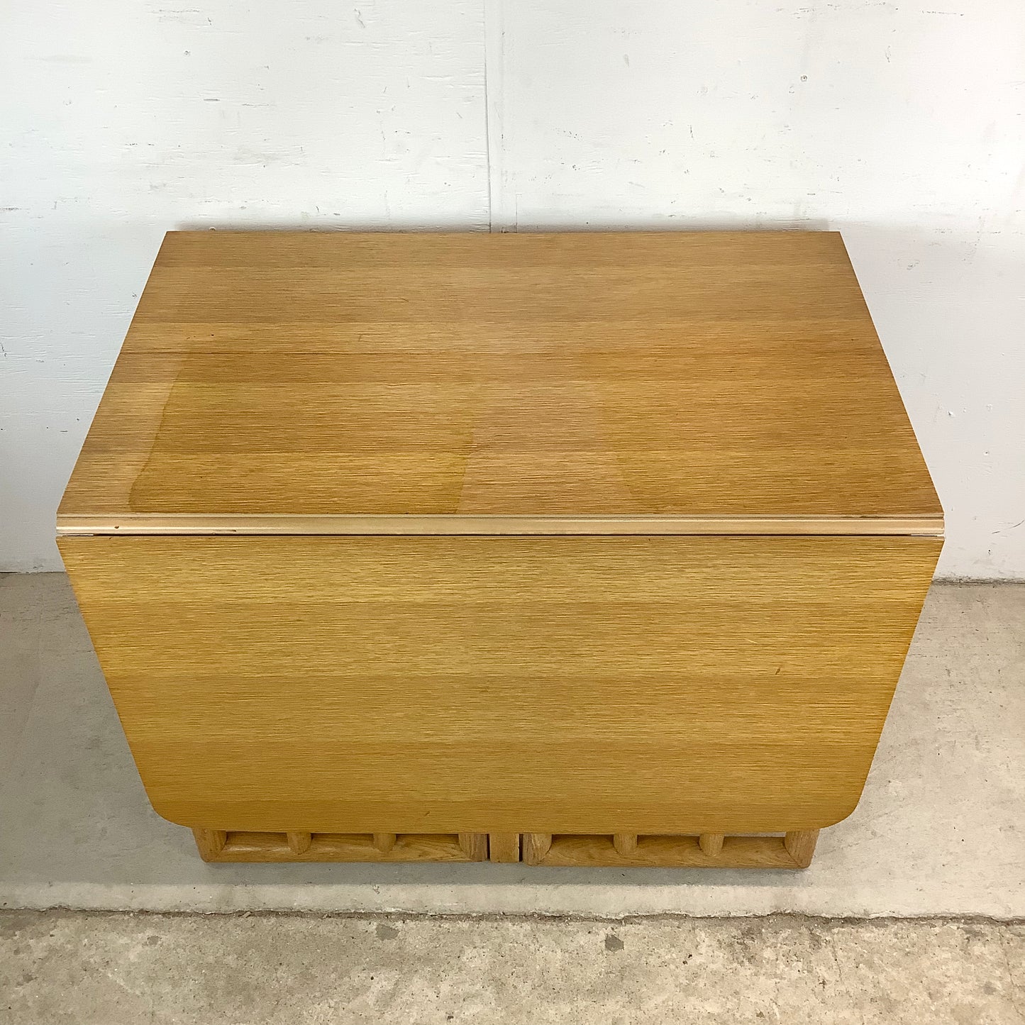 Mid-Century Gateleg Dining Table With Drop Leaves