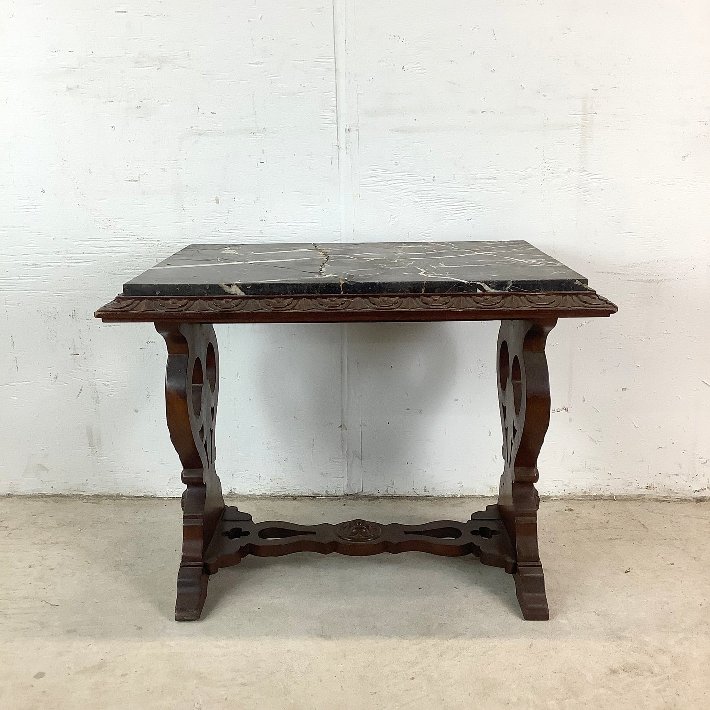 Small Antique Coffee Table With marble top