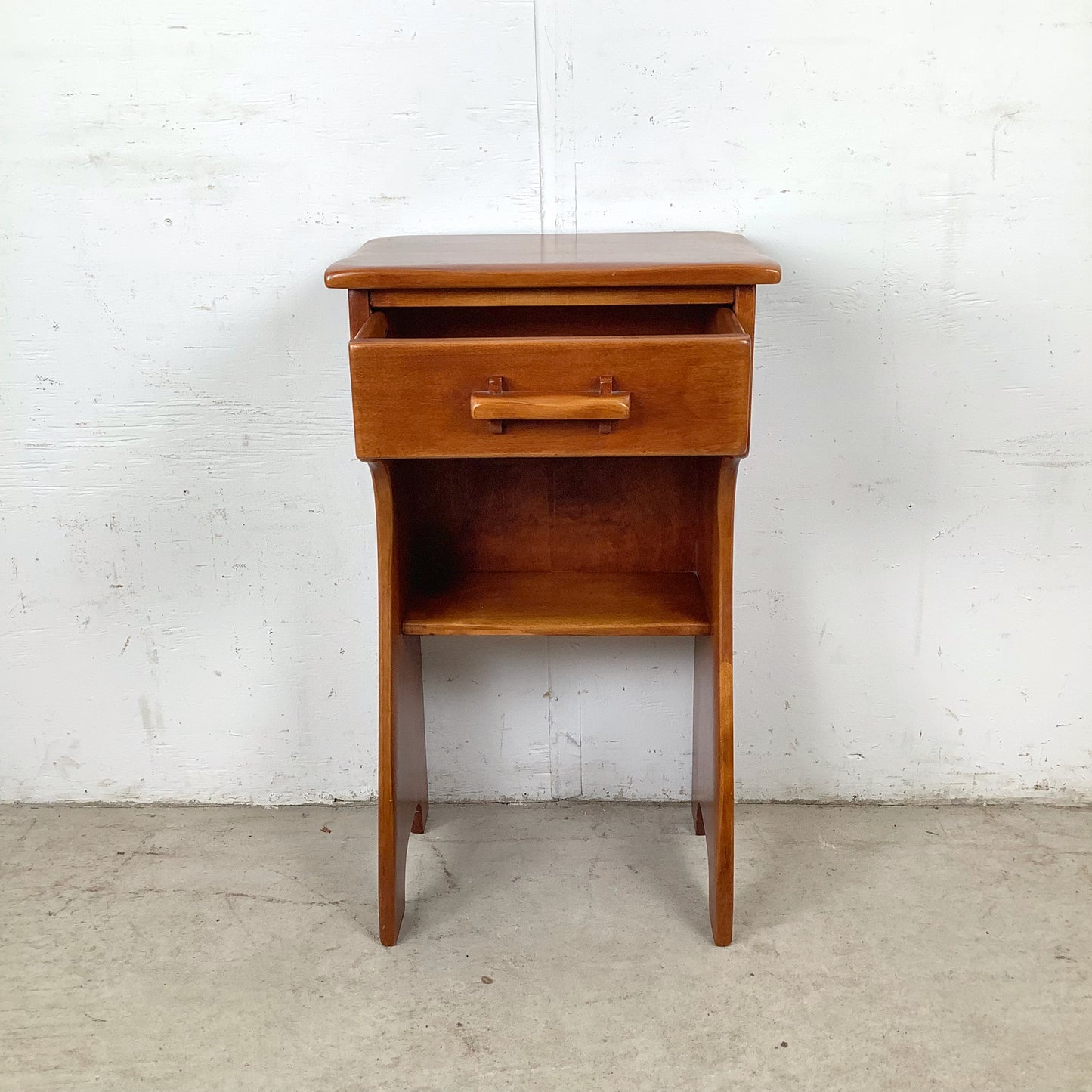 Vintage Single Drawer Colonial Nightstand by Cushman