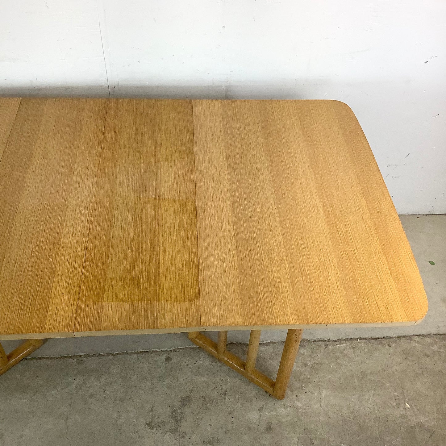 Mid-Century Gateleg Dining Table With Drop Leaves