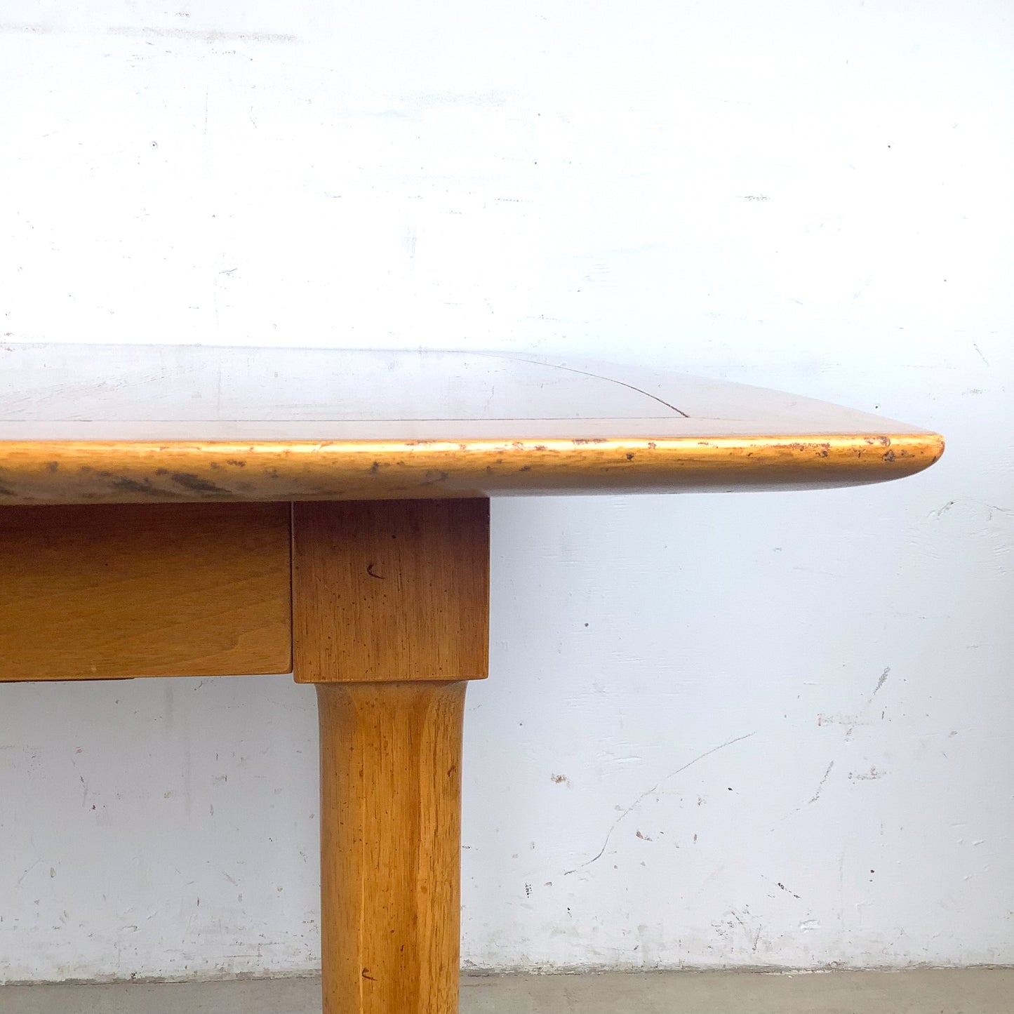 Vintage Tomlinson “Sophisticate” Extension Dining Table