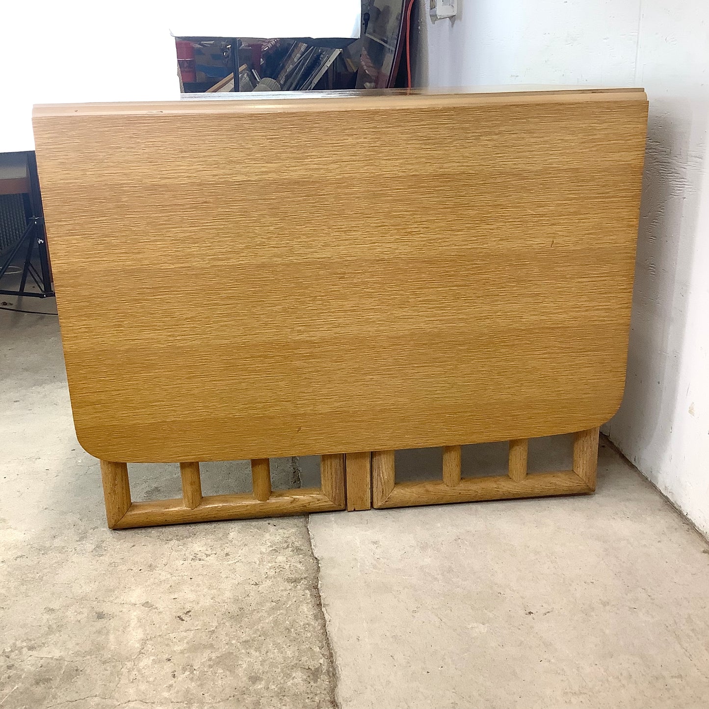 Mid-Century Gateleg Dining Table With Drop Leaves