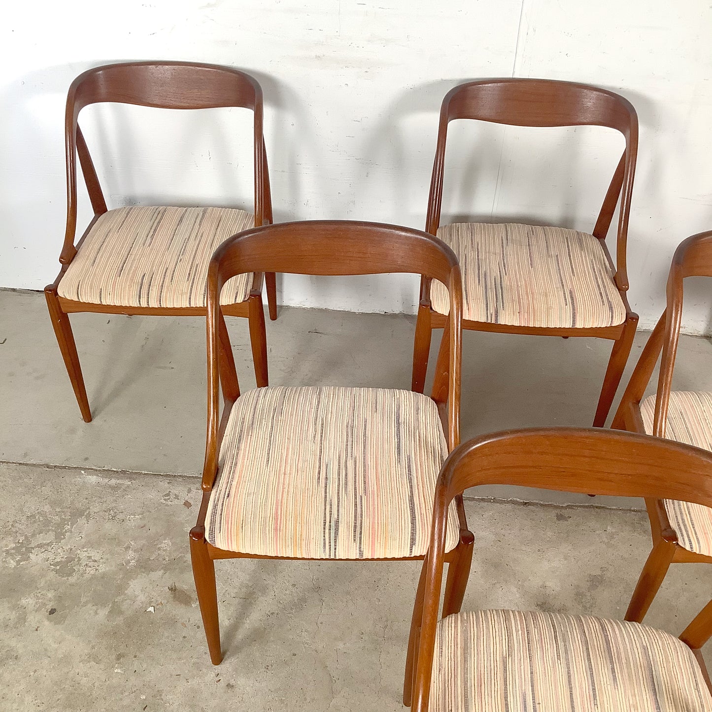 Johannes Andersen Model #16 dining chairs for Uldum Møbelfabrik - set Six