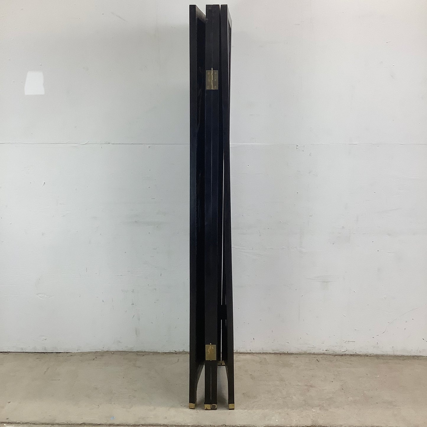 Vintage Hand-Painted Chinoiserie Lacquer Folding Screen