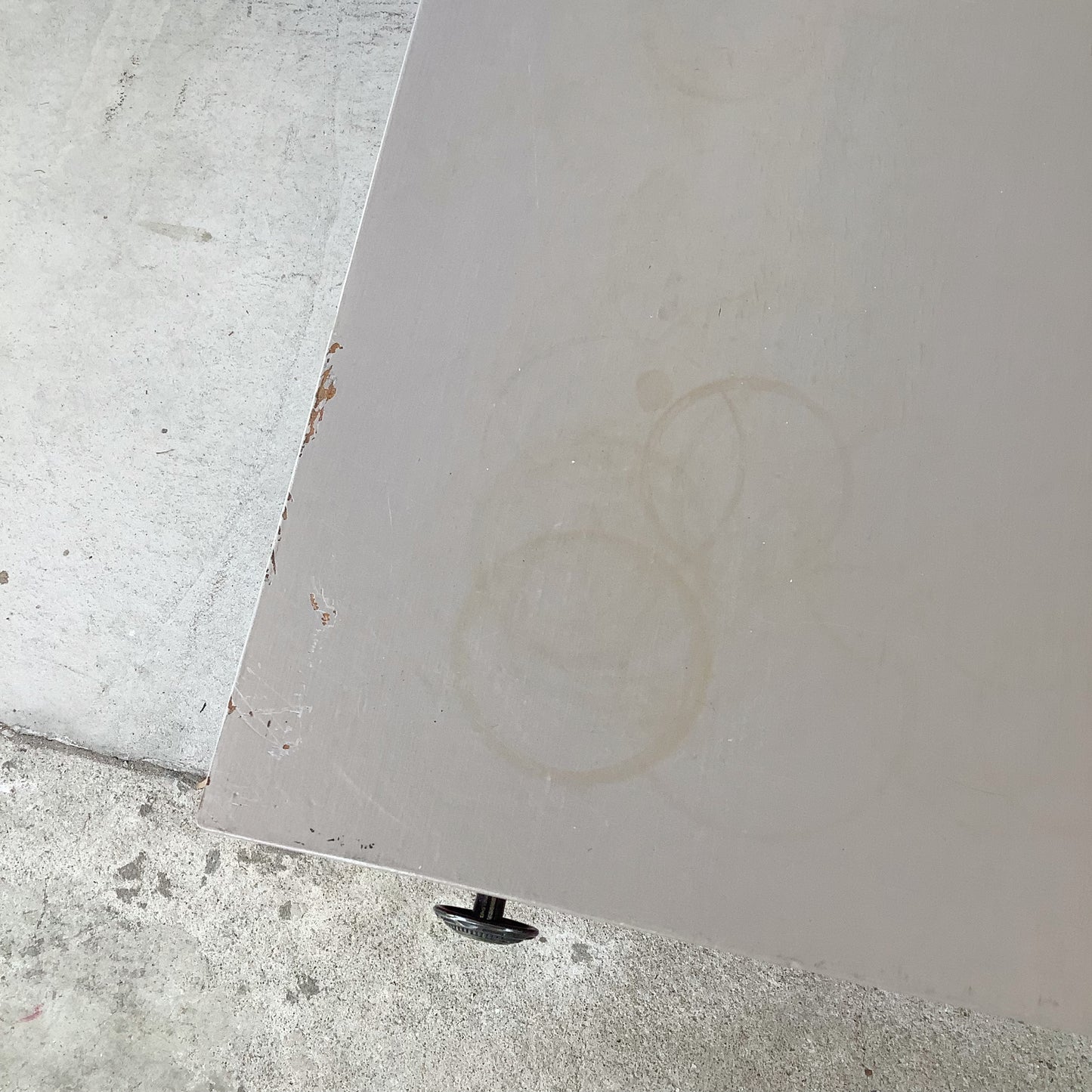 Painted Pair of Vintage American of Martinsville Nightstands