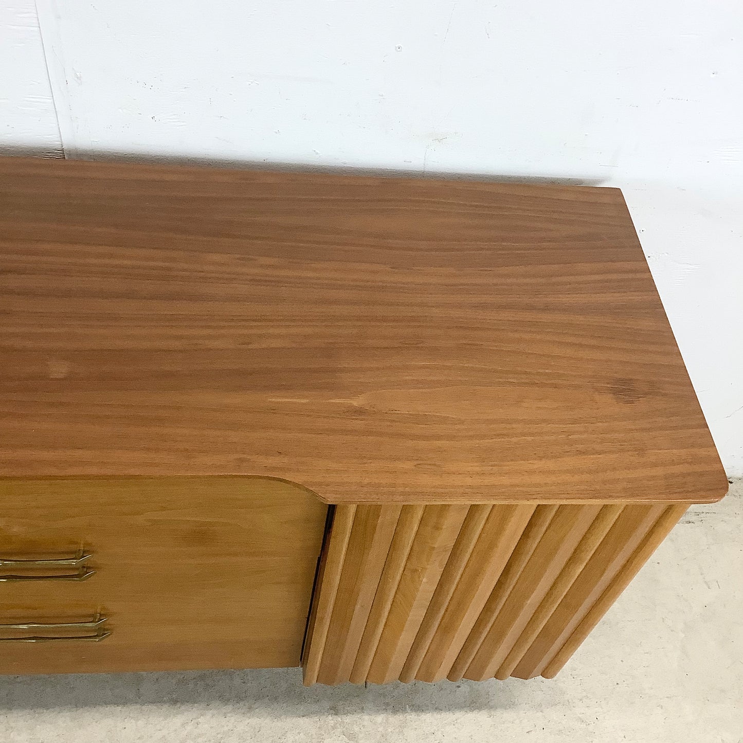 Mid-Century Modern Walnut Sideboard or Buffet