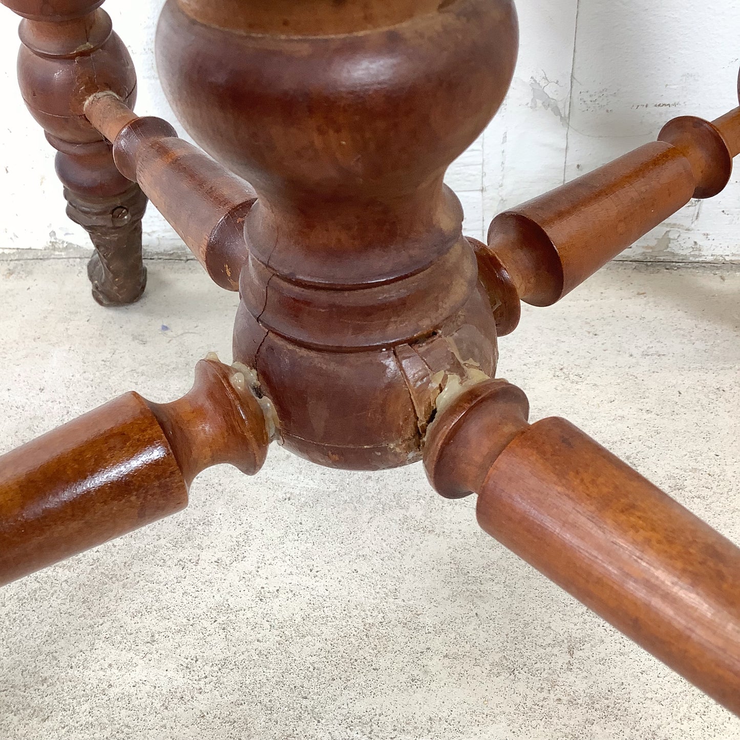 Antique Adjustable Piano Stool with Turned Wood Base