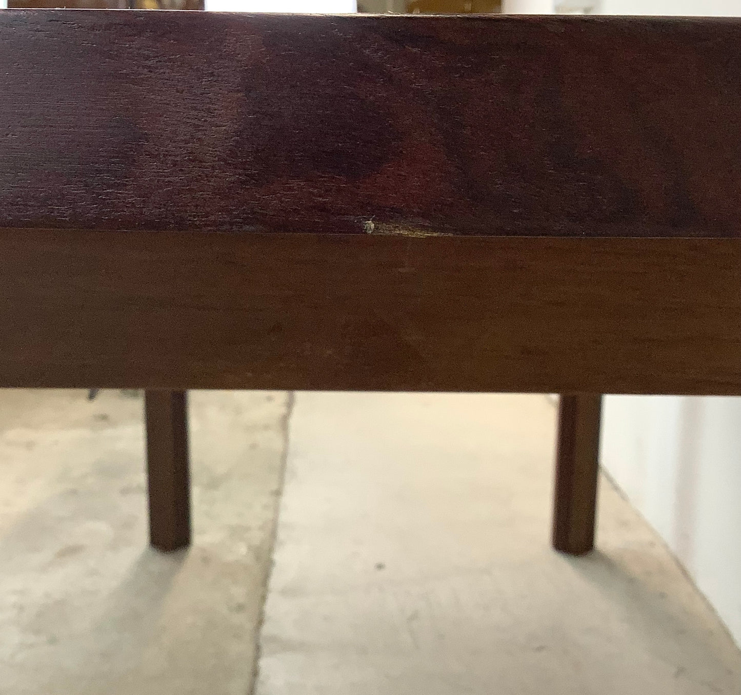 Vintage “tower suite” Oval Dining Table With Two Leaves by Lane