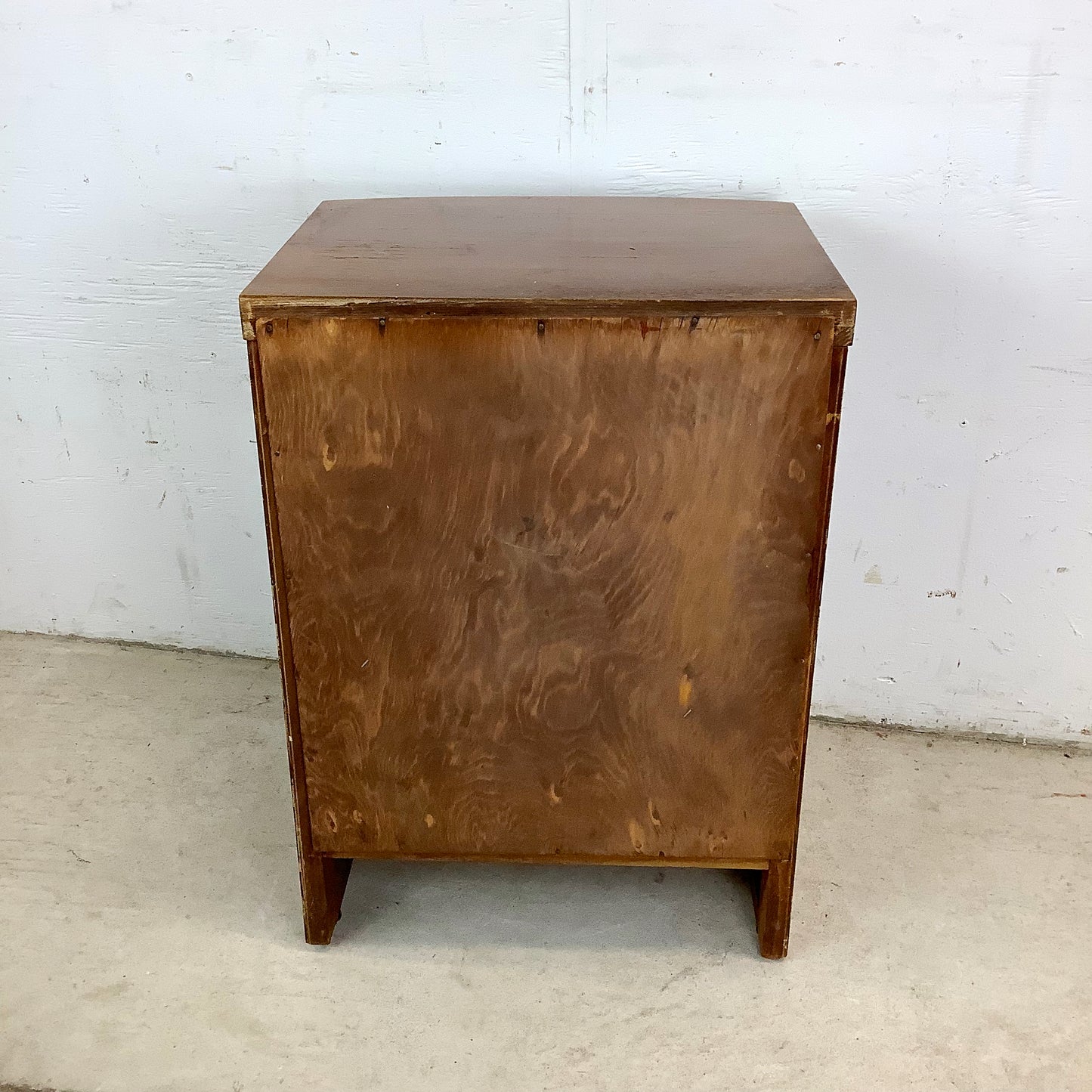 Vintage Two Drawer Deco Nightstandd