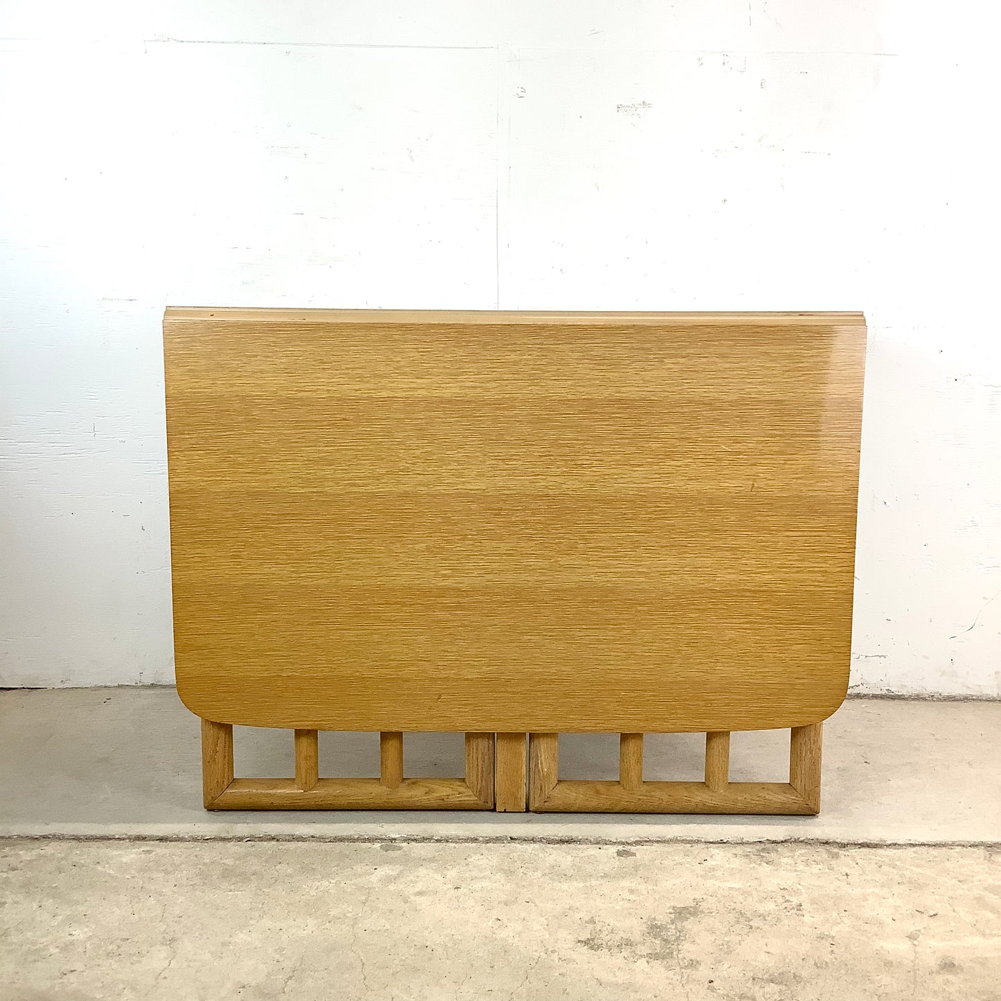 Mid-Century Gateleg Dining Table With Drop Leaves