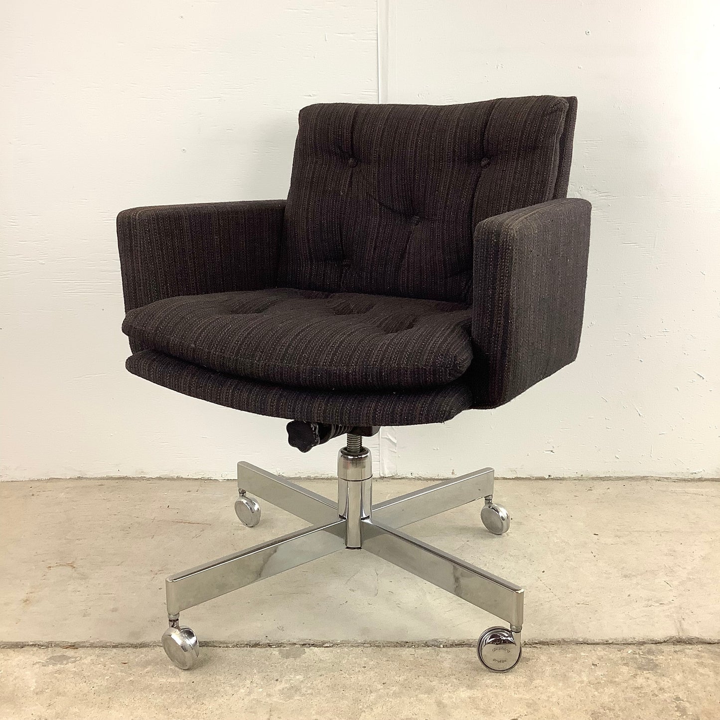 Mid-Century Modern Rolling Desk Chair