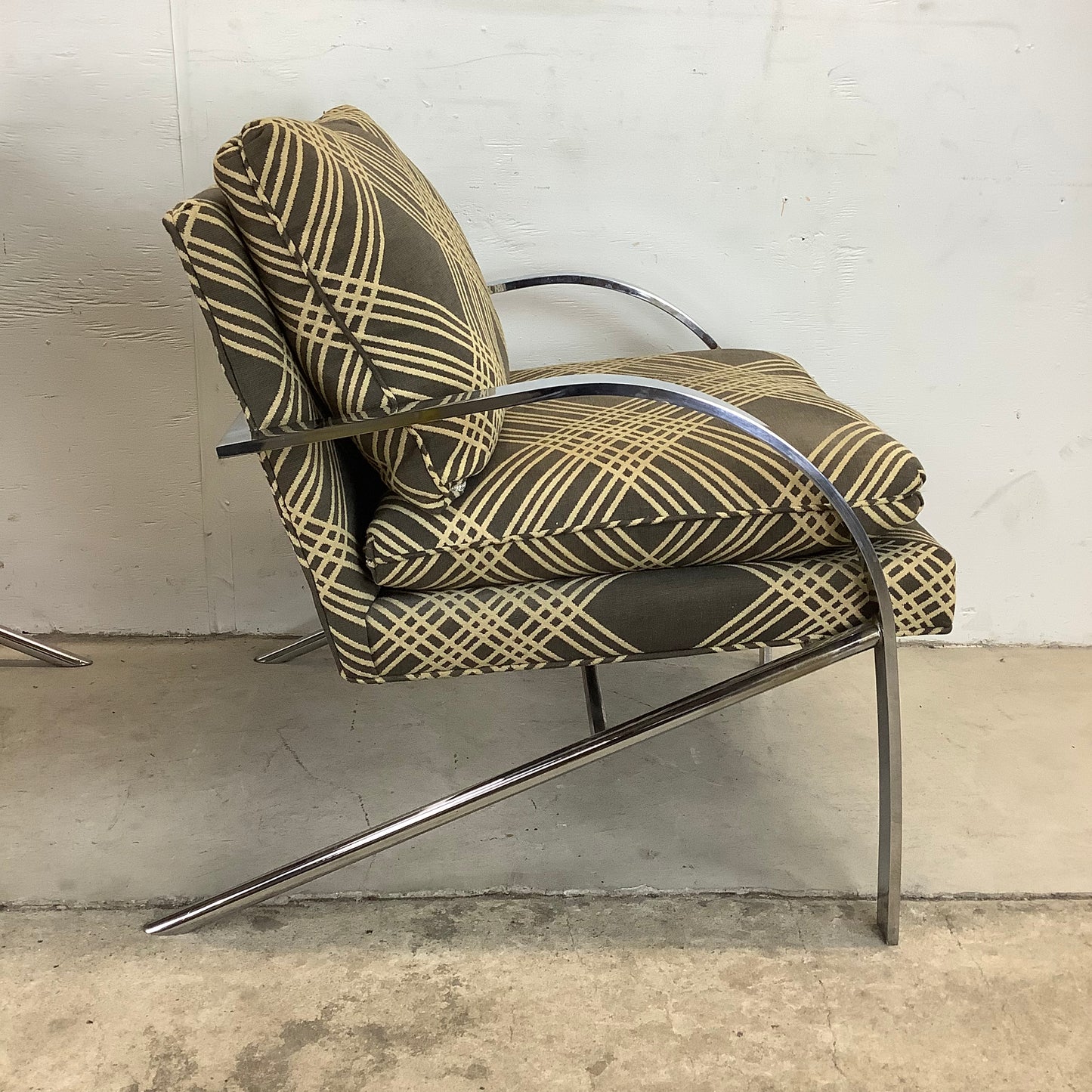 Pair of Mid-Century Chrome "Arco" Lounge Chairs attr. Paul Tuttle