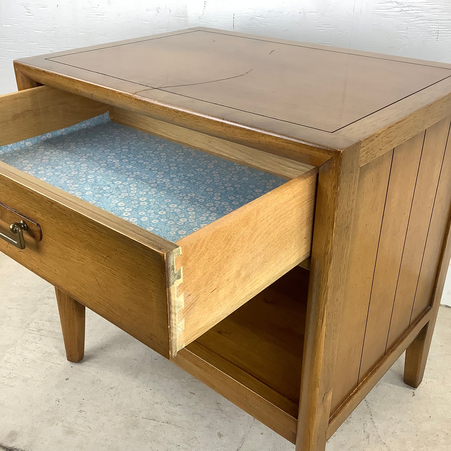 Mid-Century Single Drawer Nightstand by Drexel