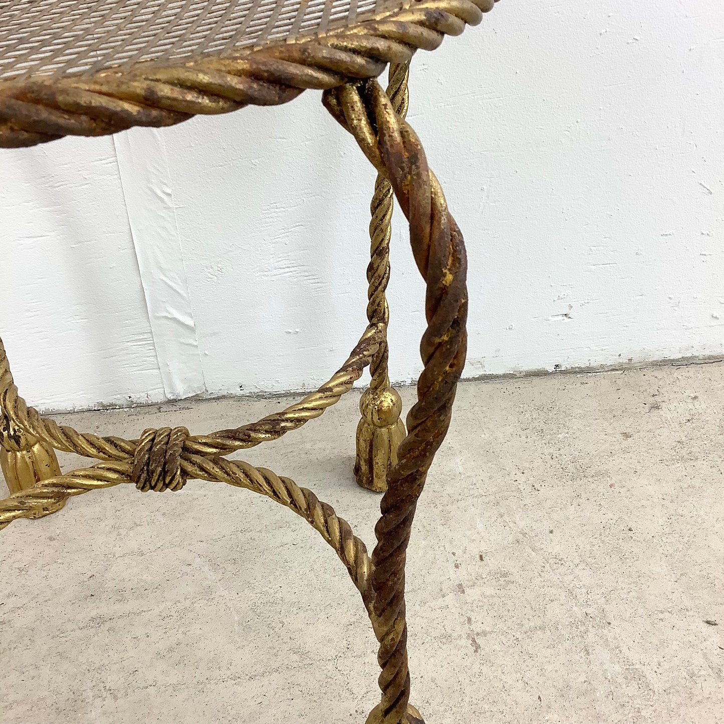 Italian Modern Heart Shaped Gilt Tassell Chair