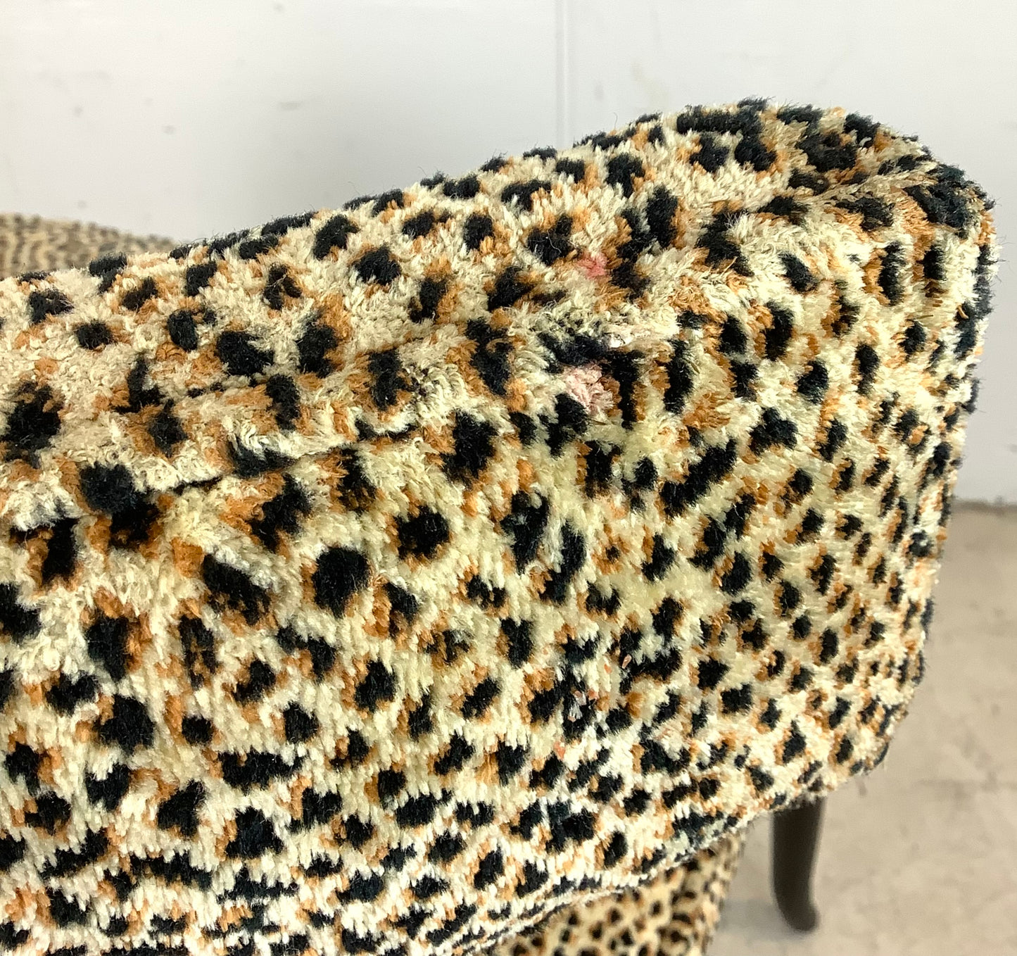 Vintage Modern Klismos Chair in Leopard Print attributed T.H. Robsjohn-Gibbings
