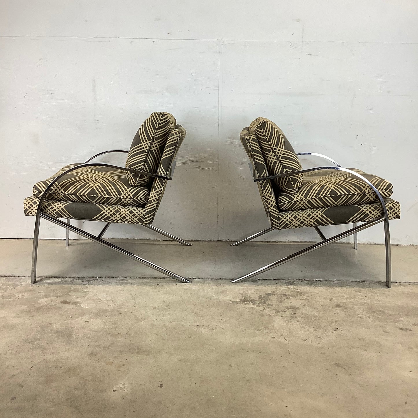 Pair of Mid-Century Chrome "Arco" Lounge Chairs attr. Paul Tuttle