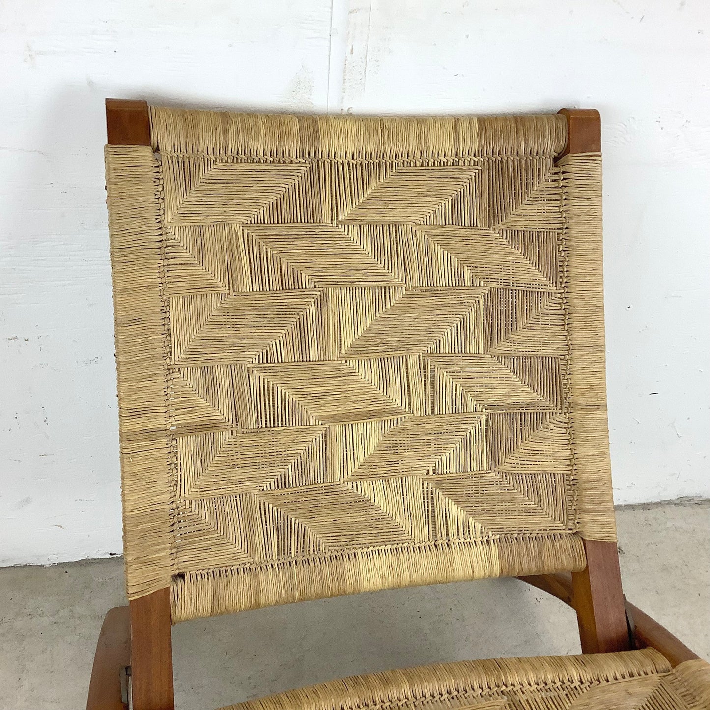 Mid-Century Folding Rope Hans Wegner Style Chair