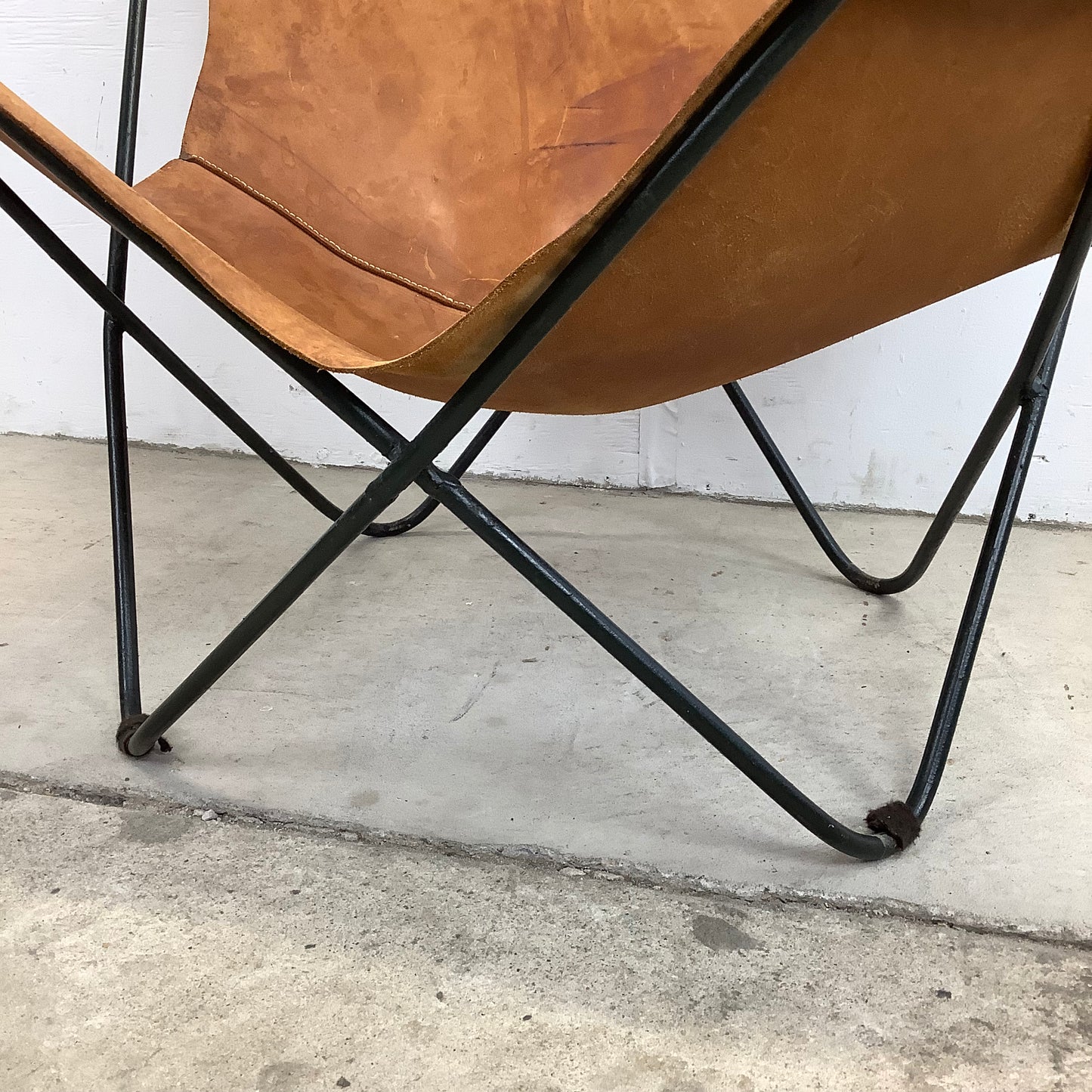 Mid-Century Modern Iron and Leather Butterfly Chair
