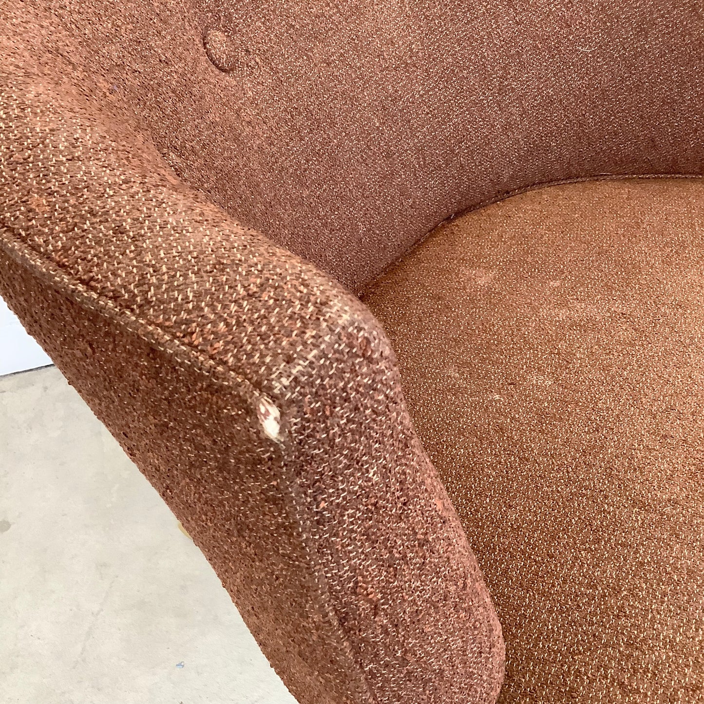 Pair Mid-Century Modern Lounge Chairs