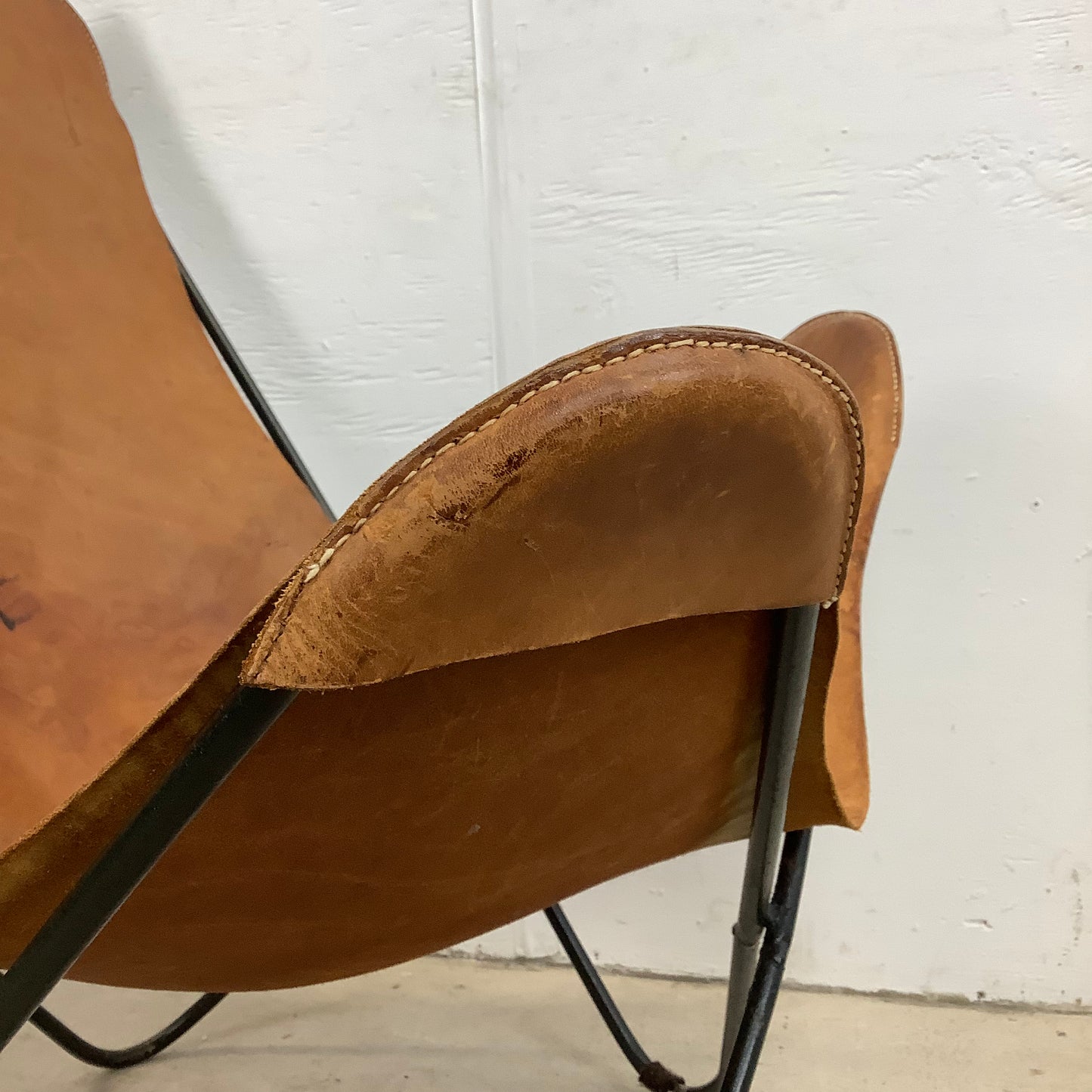 Mid-Century Modern Iron and Leather Butterfly Chair