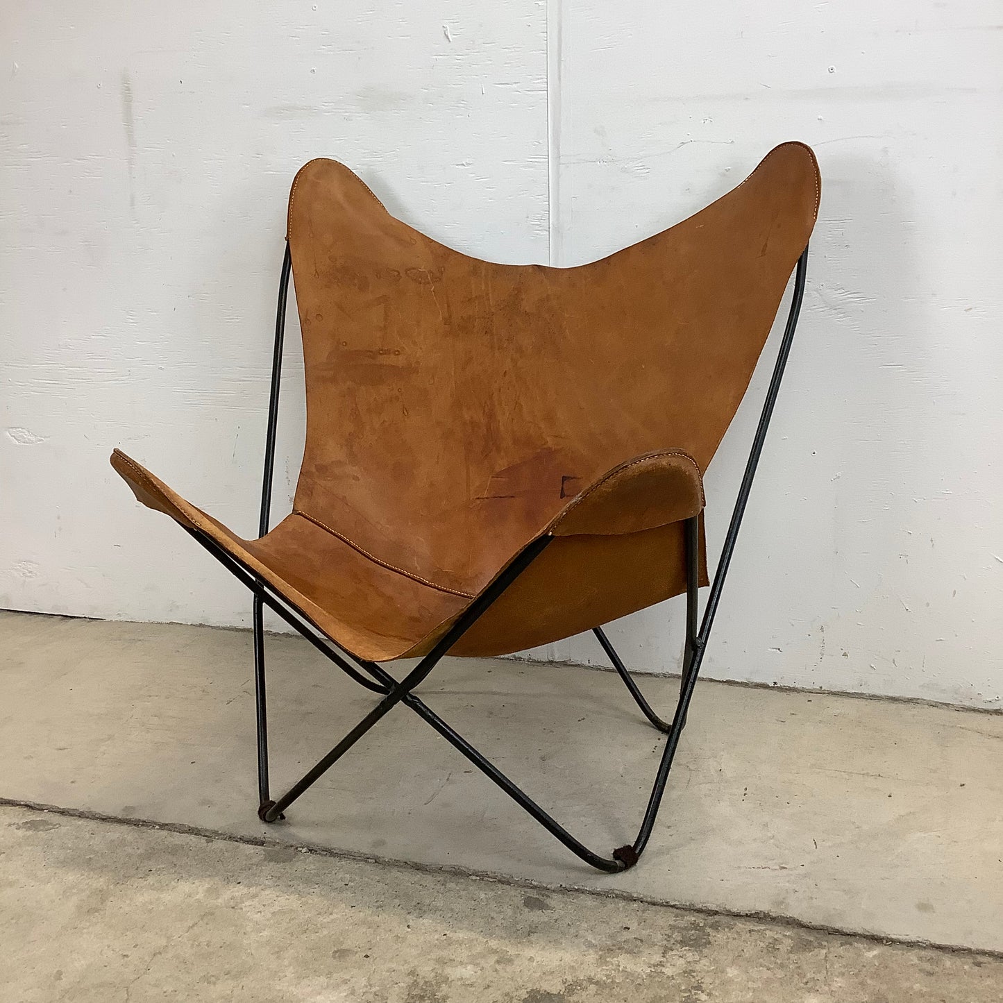 Mid-Century Modern Iron and Leather Butterfly Chair