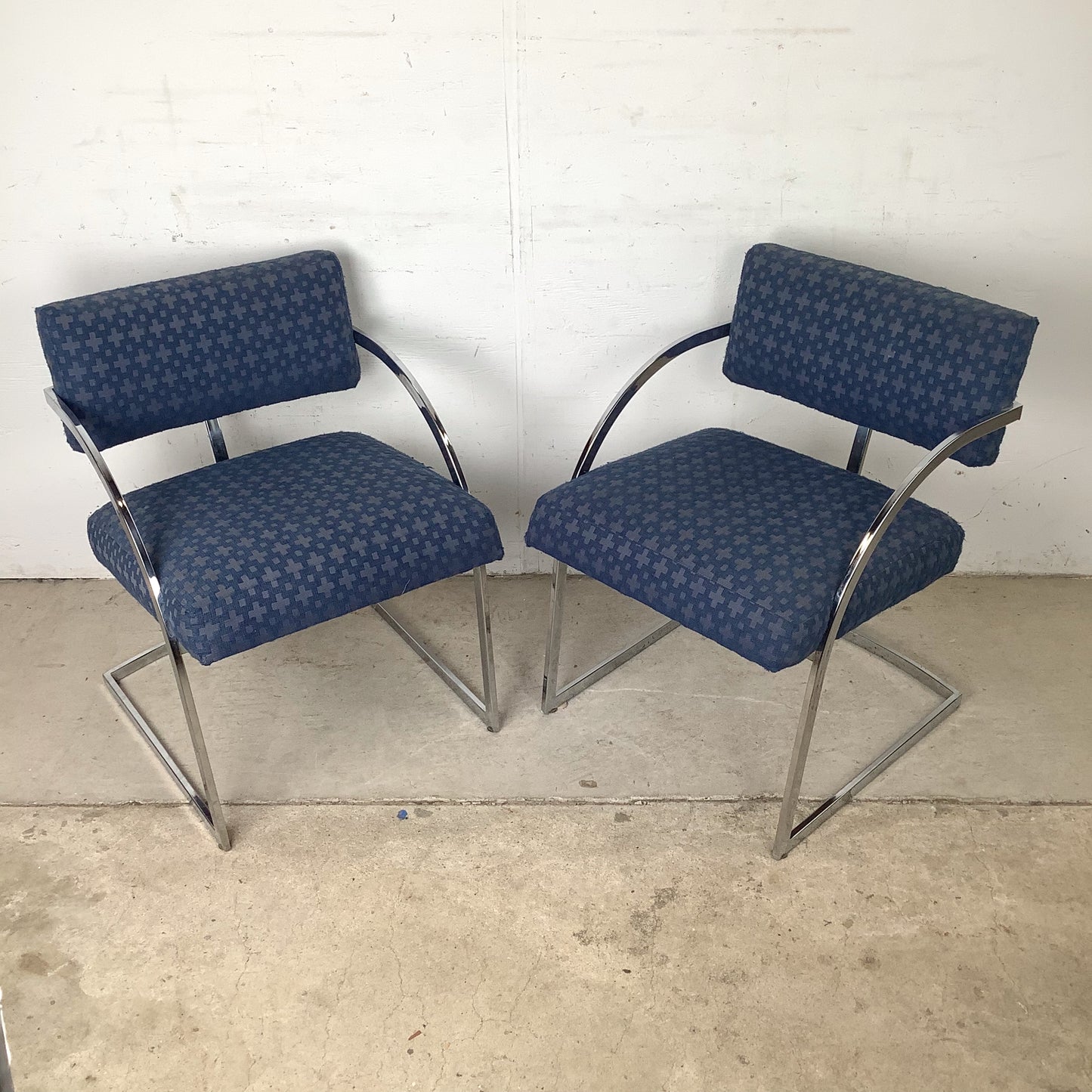 Brno Flat Bar Chrome Cantilever Armchairs | Pair | 1970s–80s