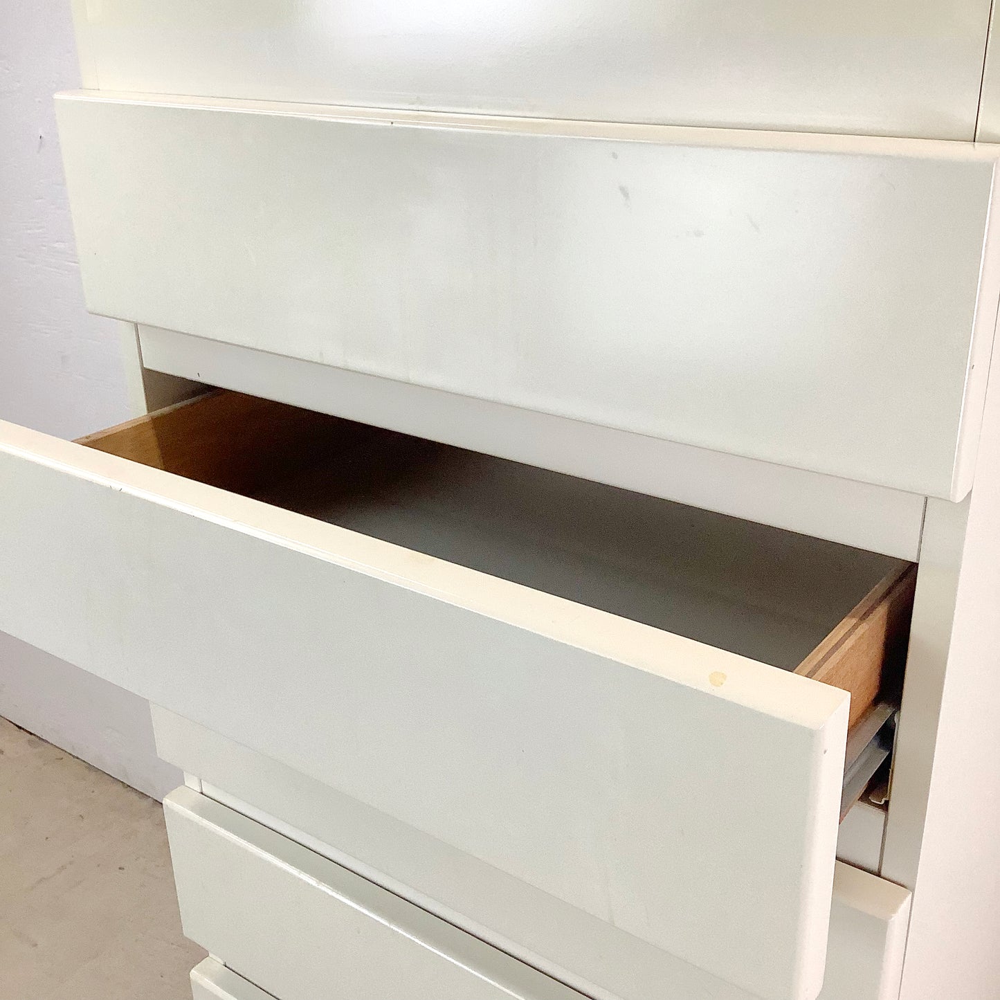 Vintage Modern Lingerie Chest With MIrror
