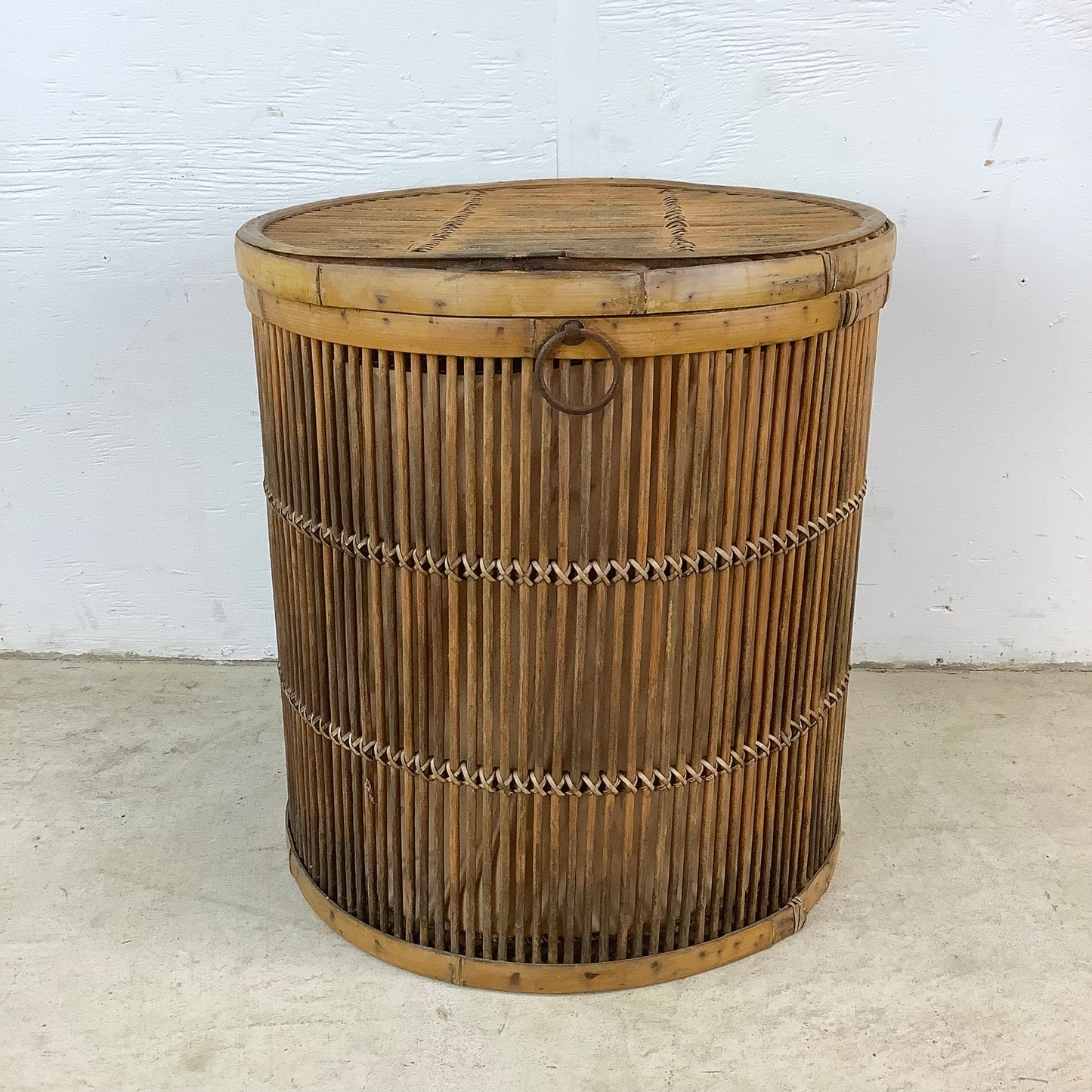 Vintage Split Reed Rattan Basket With Lid