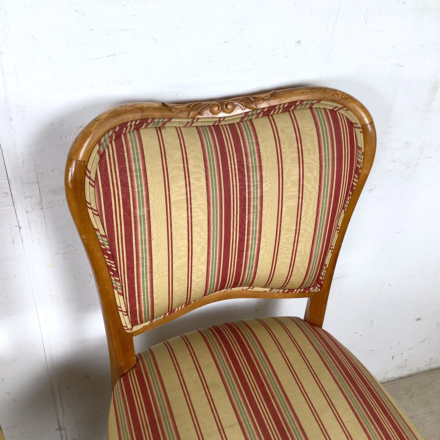 Queen Anne Dining Side Chairs — Set of Four | Walnut Cabriole Legs | Burgundy Stripe Upholstery