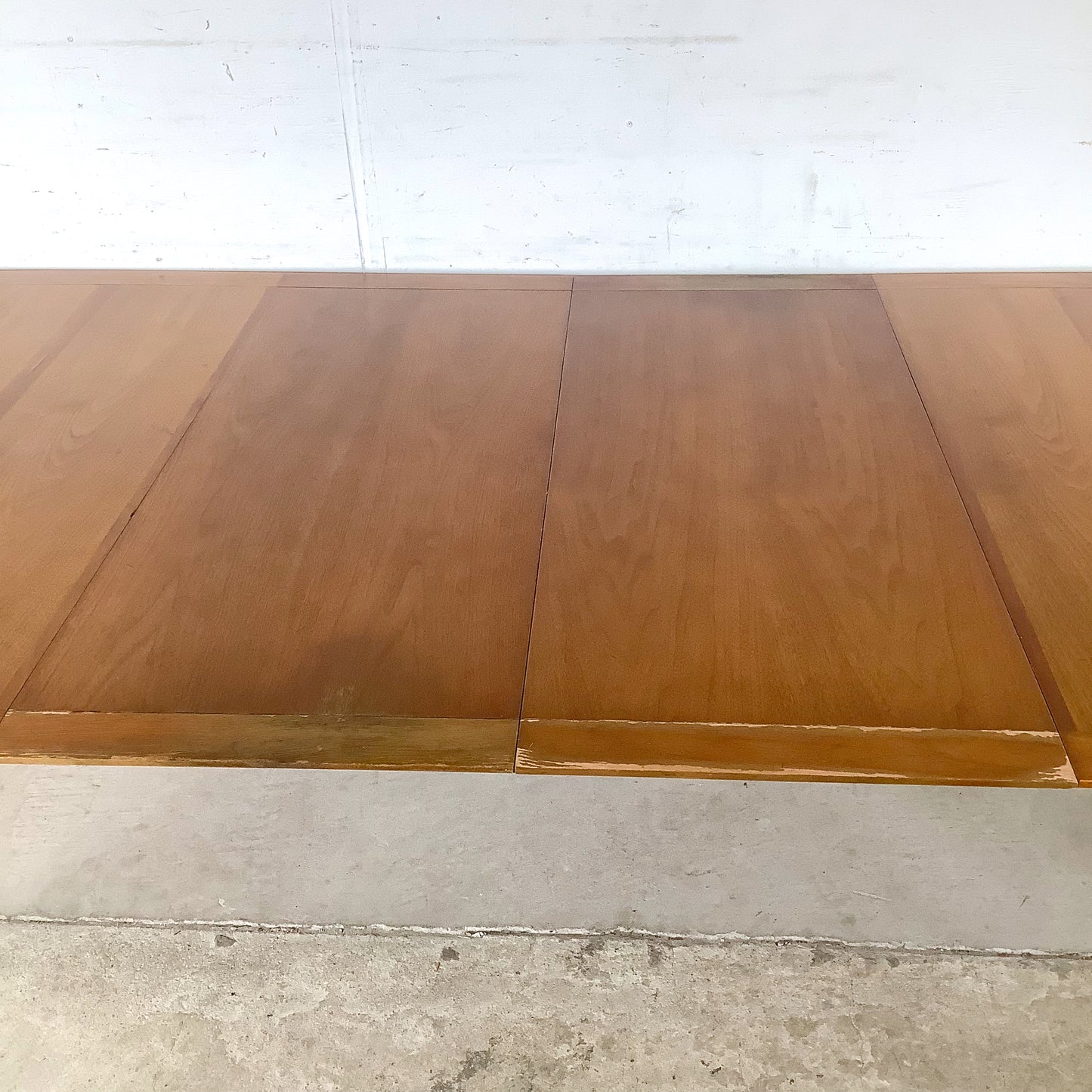 Vintage Tomlinson “Sophisticate” Extension Dining Table