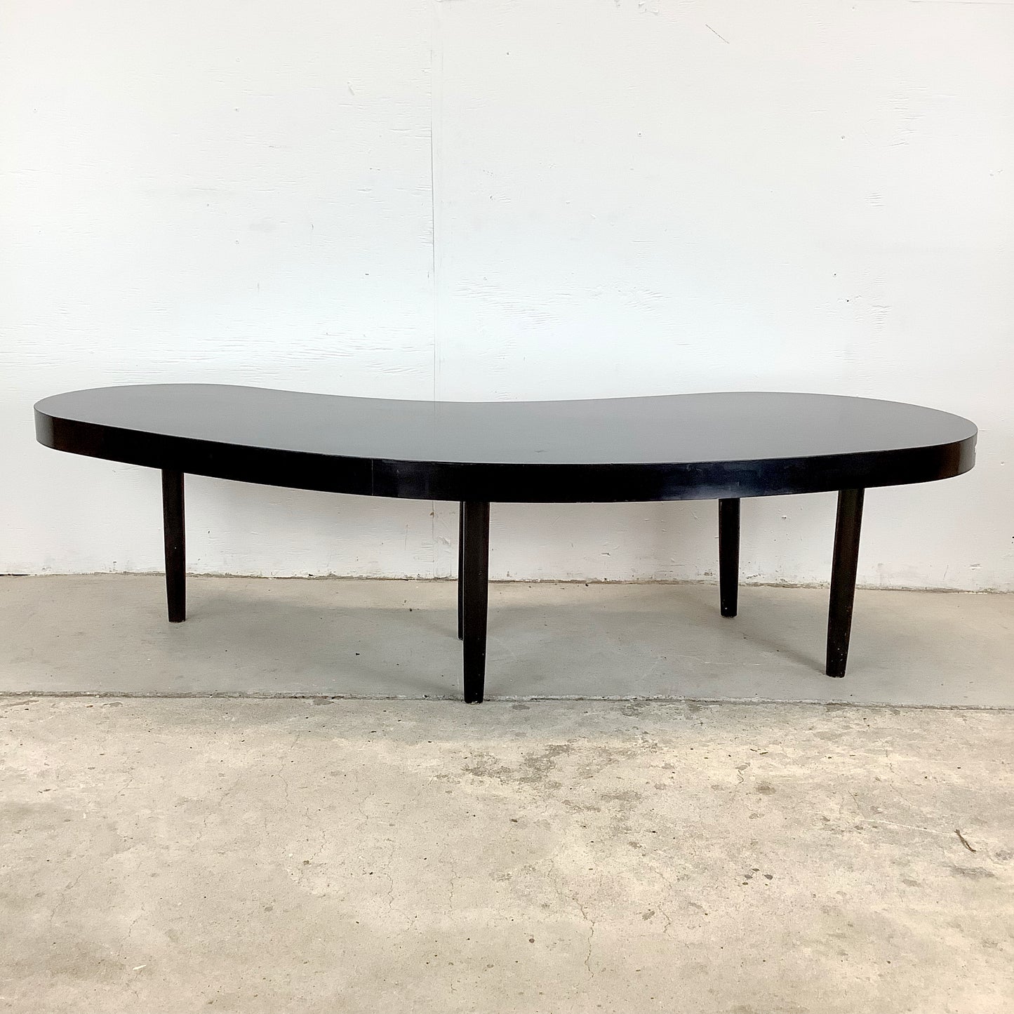 Atomic Modern Sculptural Coffee Table with Kidney-Shaped Form
