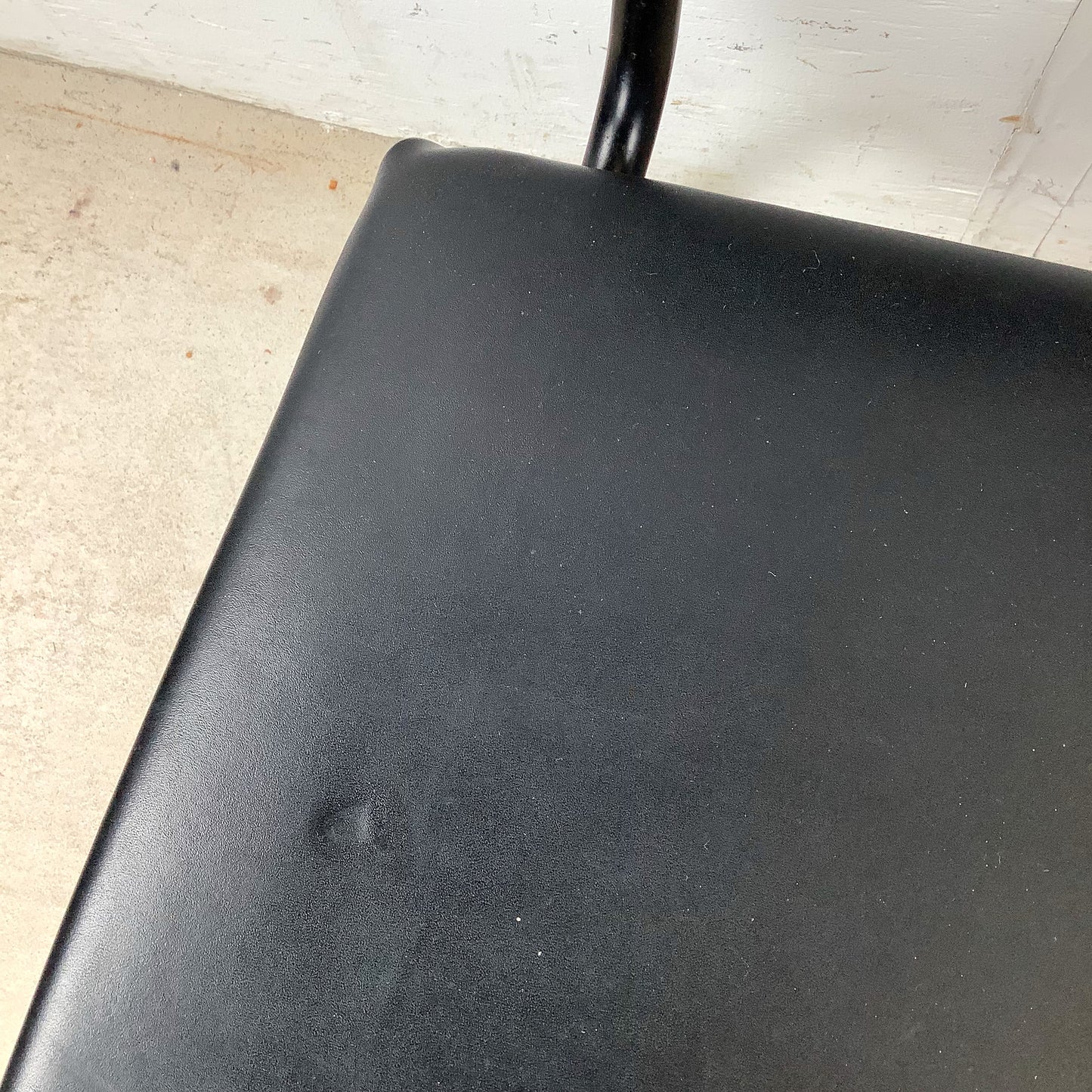 Vintage Mid-Century Modern Iron Rod Side Chair | Paul McCobb / Arbuck Manner | Gray Tweed Back | Black Vinyl Seat | c. 1950s