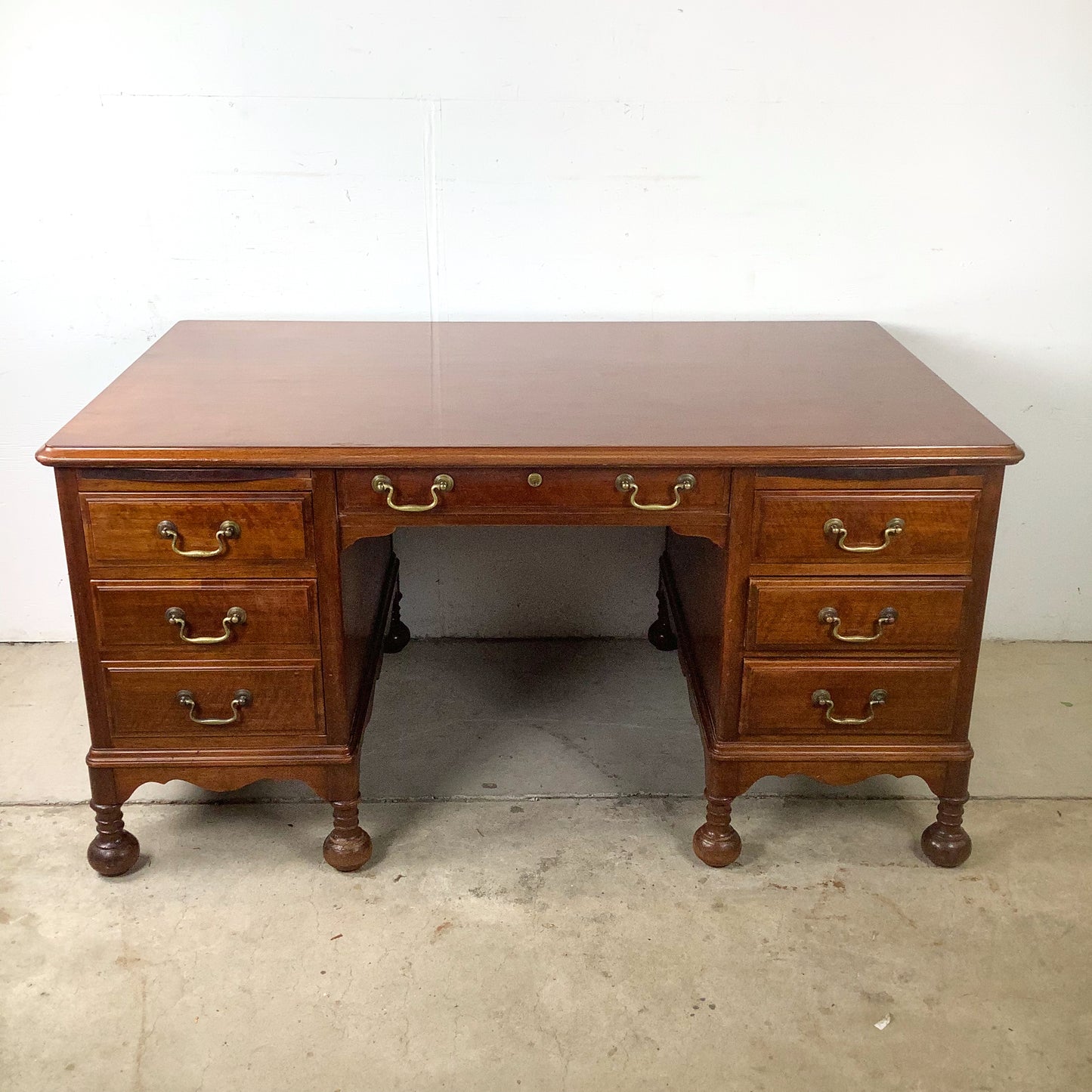 Antique Queen Anne Revival Kneehole Pedestal Desk | Burl Walnut | Brass Bail Pulls | Bun Feet |c. 20th C