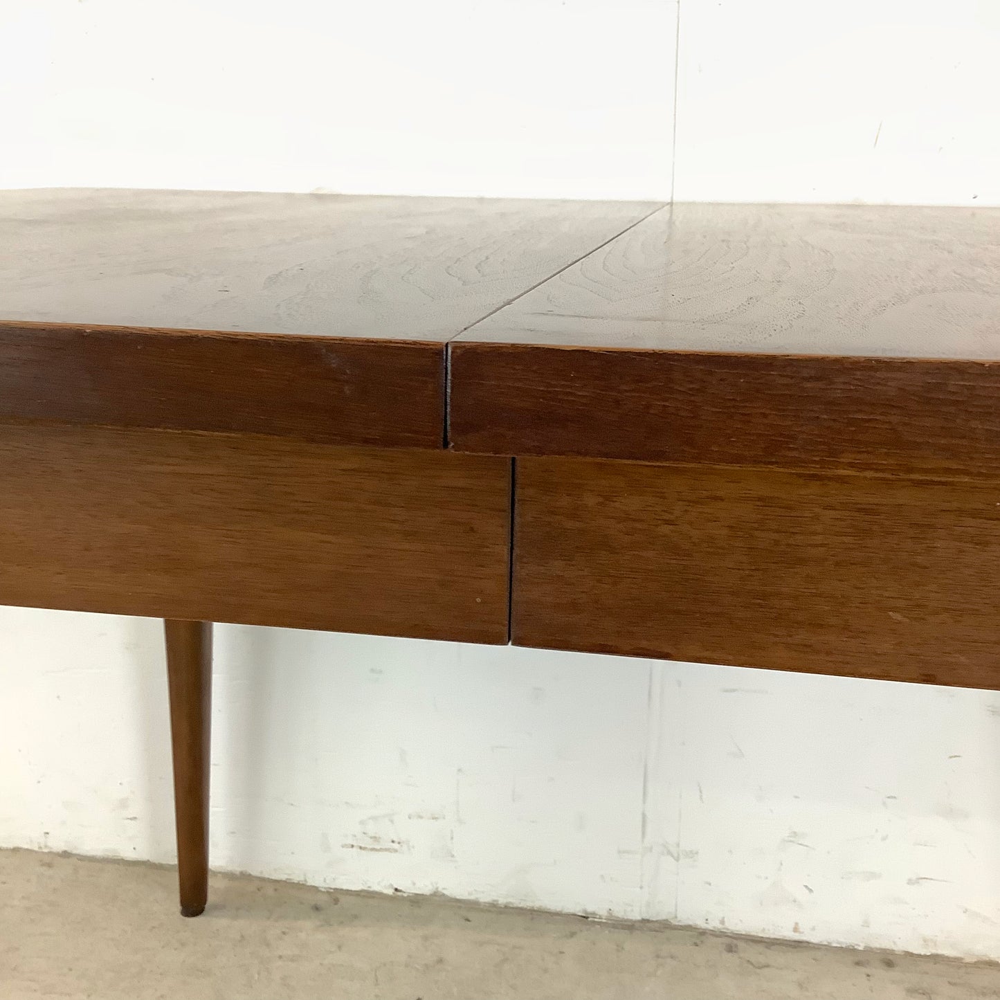 Mid-Century Broyhill Saga Dining Table w/Leaf