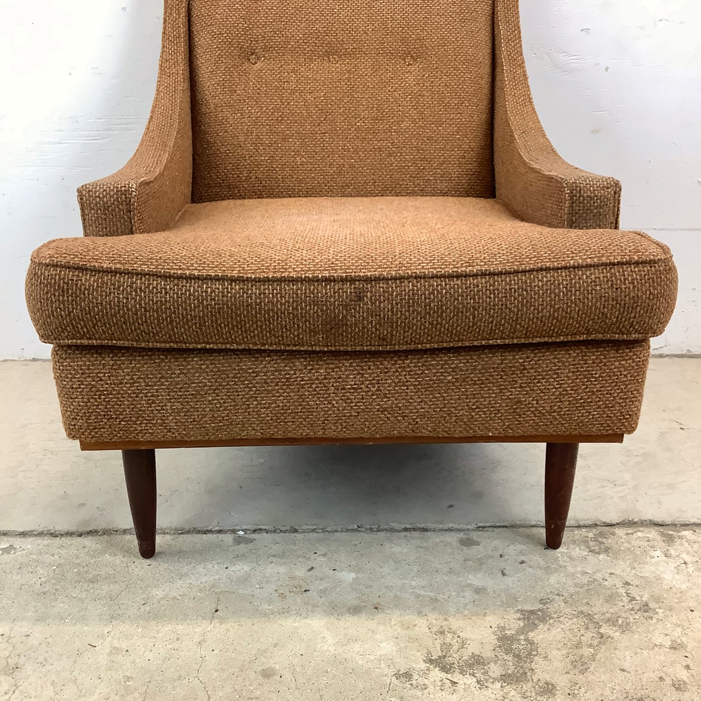 Mid-Century Upholstered Lounge Chair