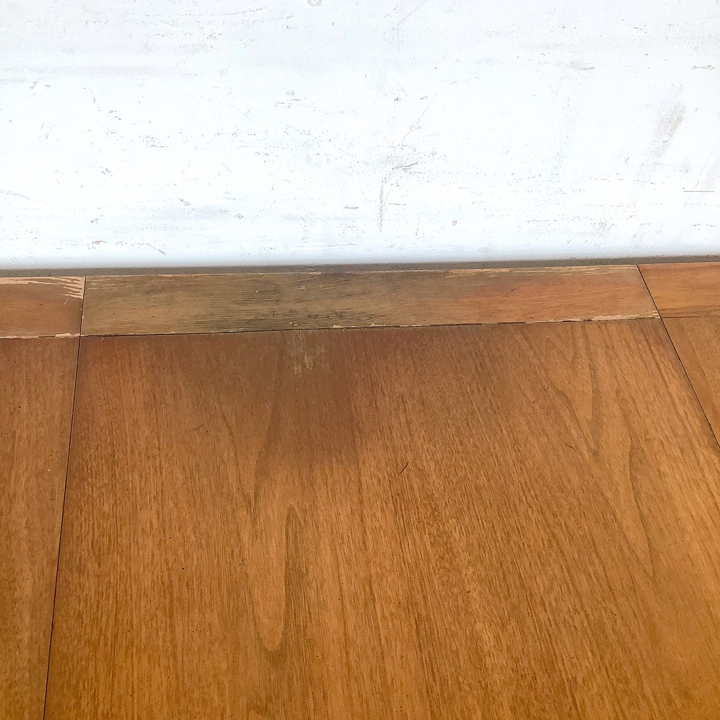 Vintage Tomlinson “Sophisticate” Extension Dining Table