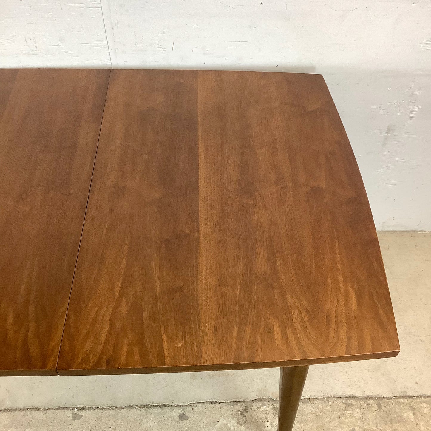 Mid-Century Broyhill Saga Dining Table w/Leaf