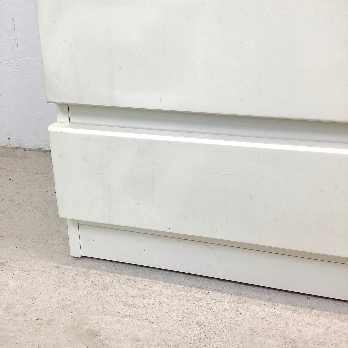 Vintage Modern Lingerie Chest With MIrror