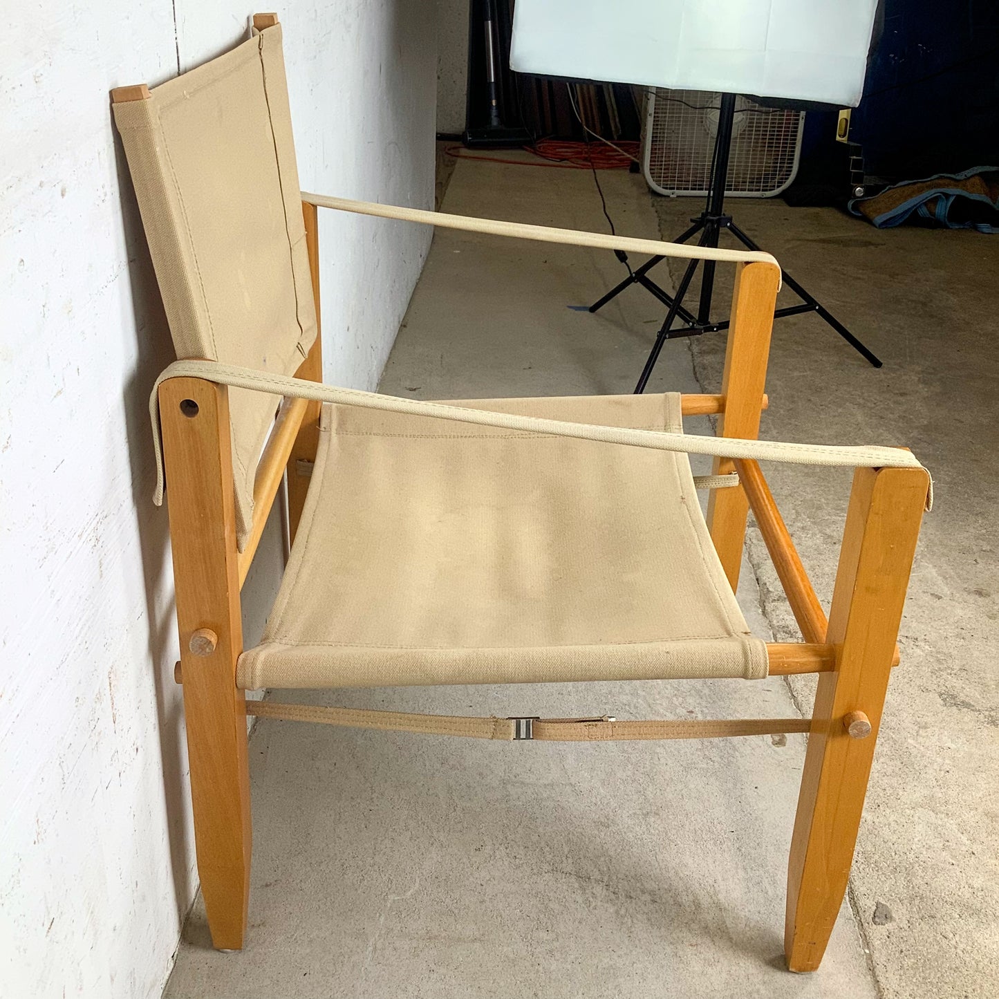 Vintage Scandinavian Style Safari Campaign Lounge Chair with Natural Canvas Sling