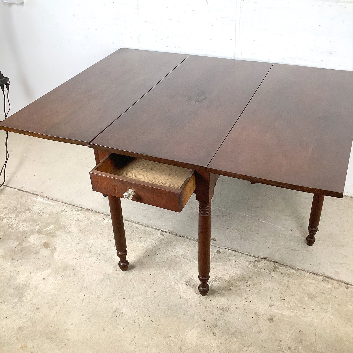 American Empire-Style Walnut Drop-Leaf Gate-Leg Table — Solid Wood, Single Drawer