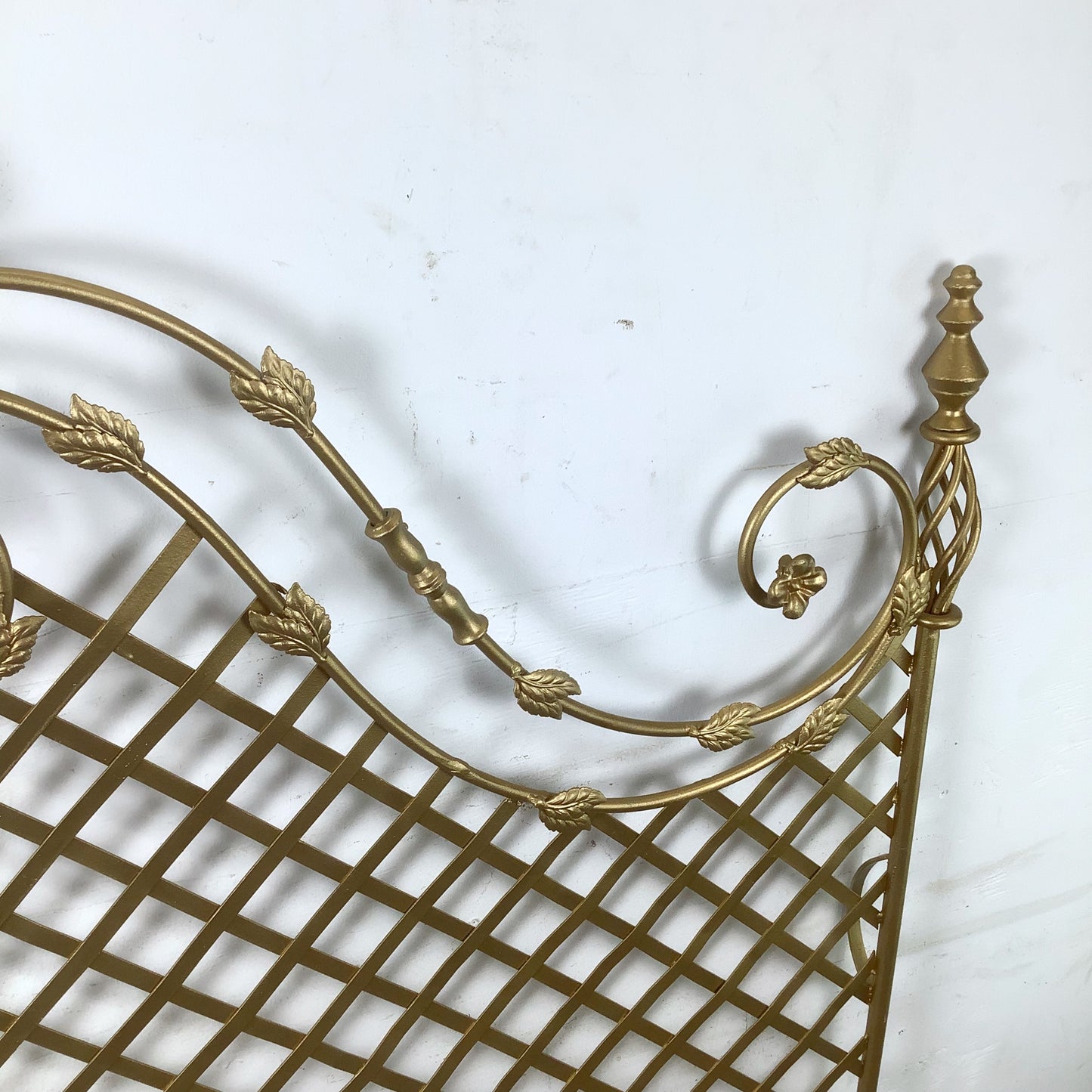 Vintage Hollywood Regency Gilt Metal Trellis Headboard